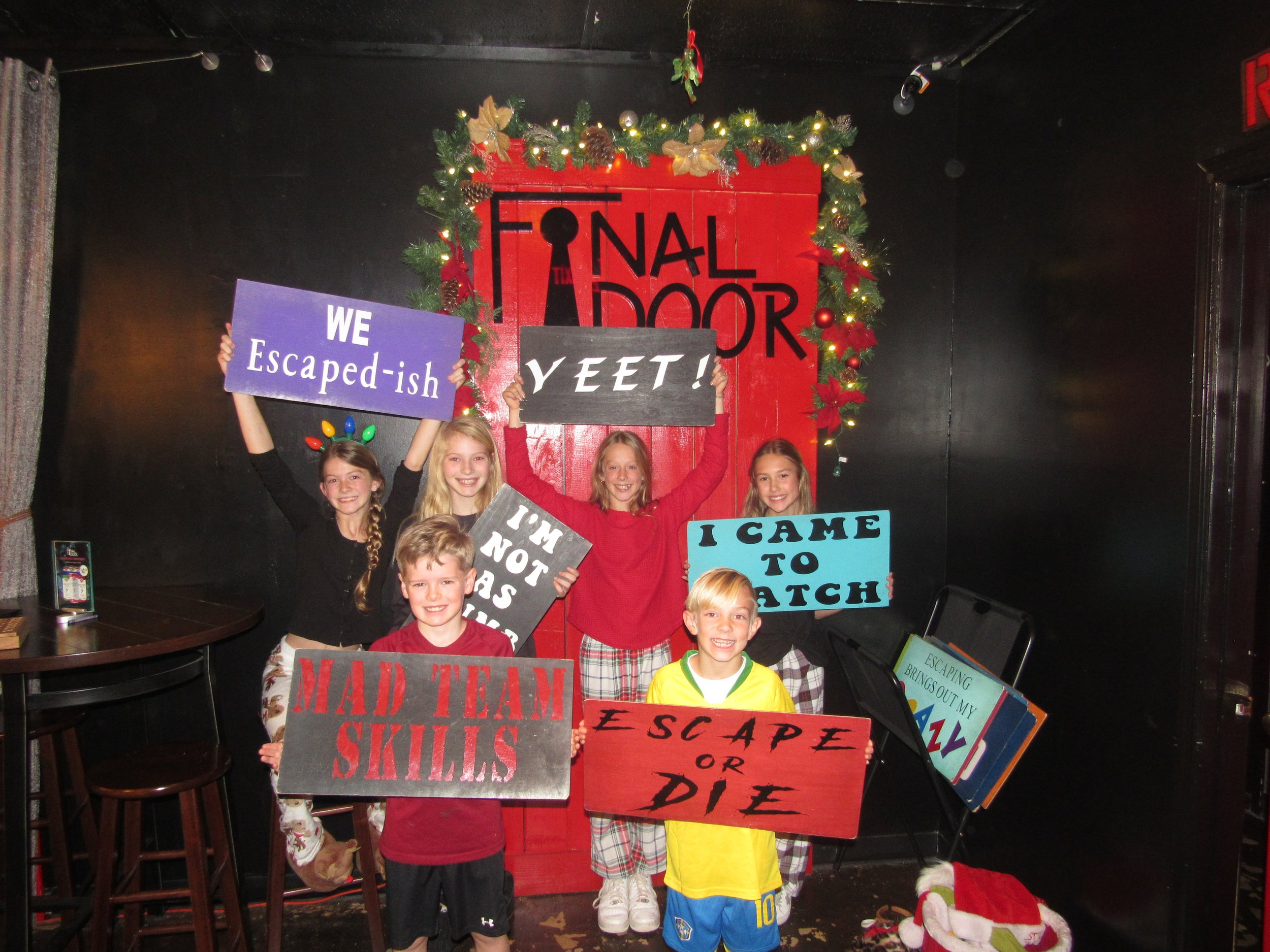 the-final-door-escape-room-columbia-sc-team-photos-12-19-21 (15).JPG