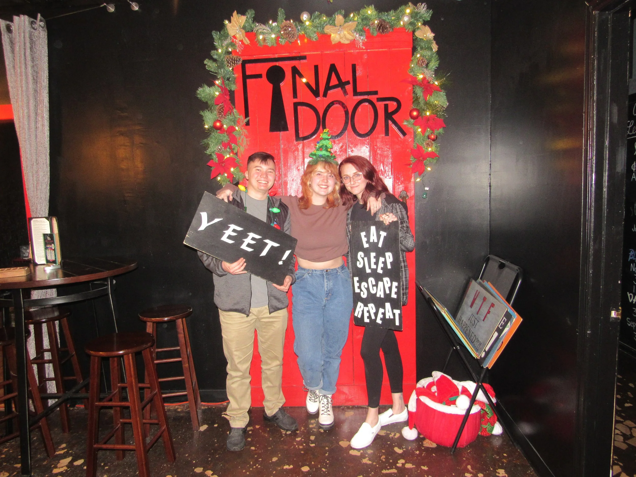the-final-door-escape-room-columbia-sc-team-photos-12-19-21 (18).JPG