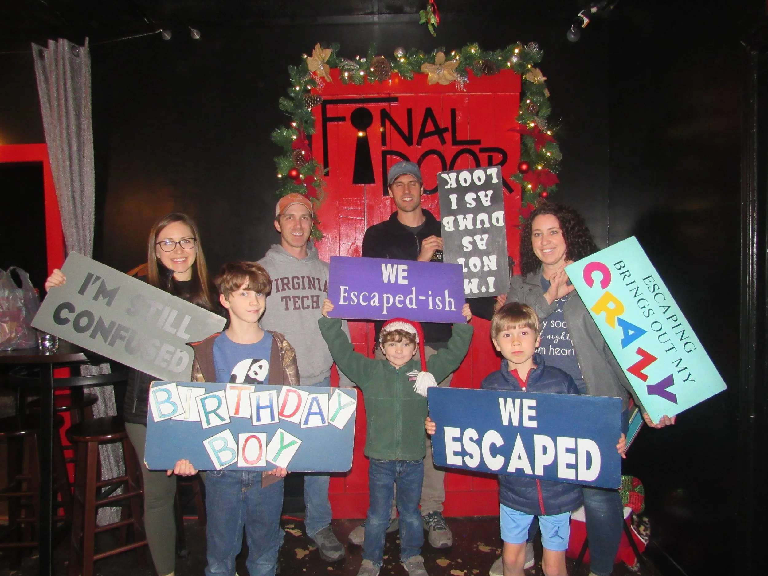 the-final-door-escape-room-columbia-sc-team-photos-12-21-21 (10).JPG