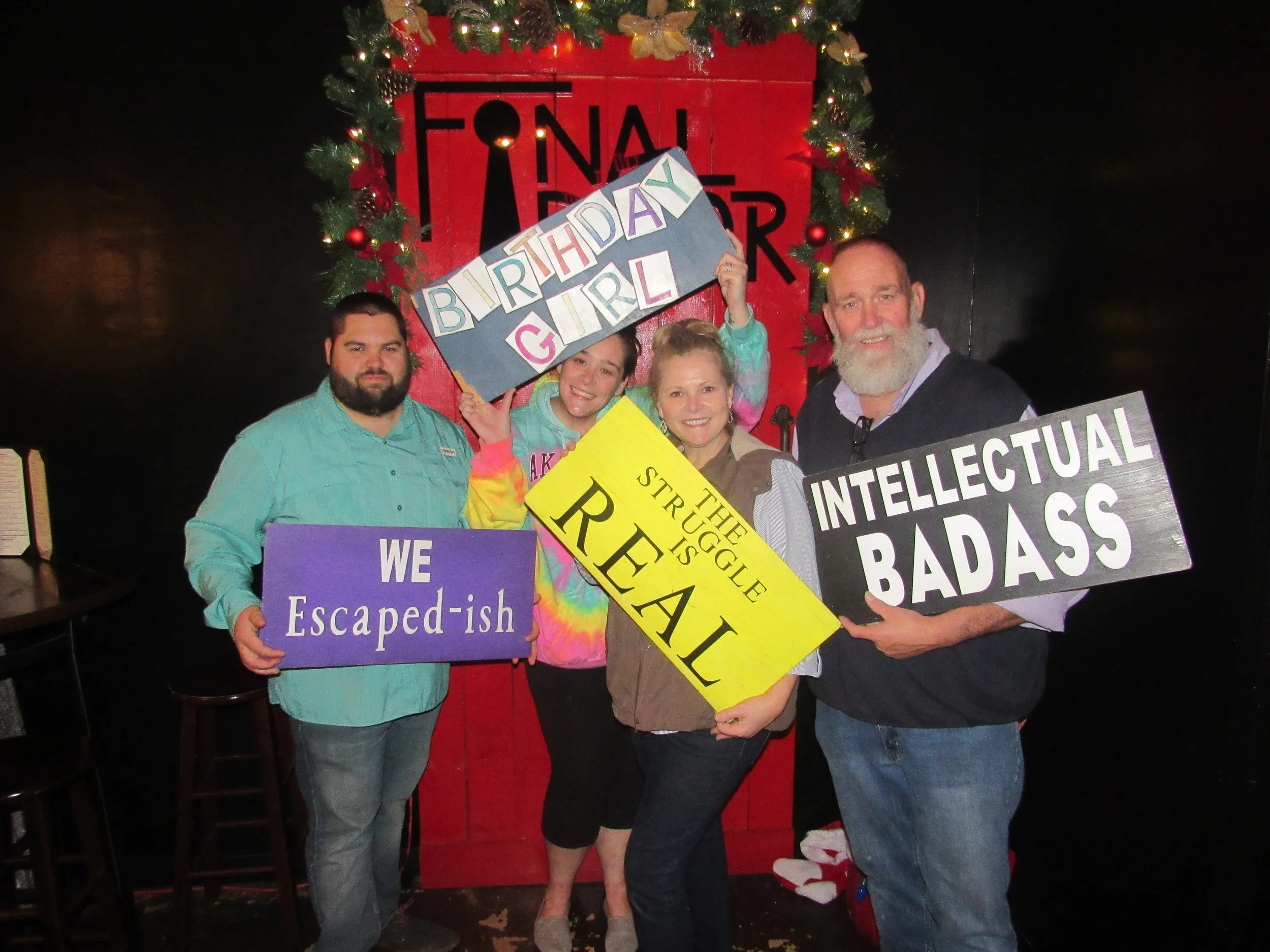 the-final-door-escape-room-columbia-sc-team-photos-12-21-21 (19).JPG