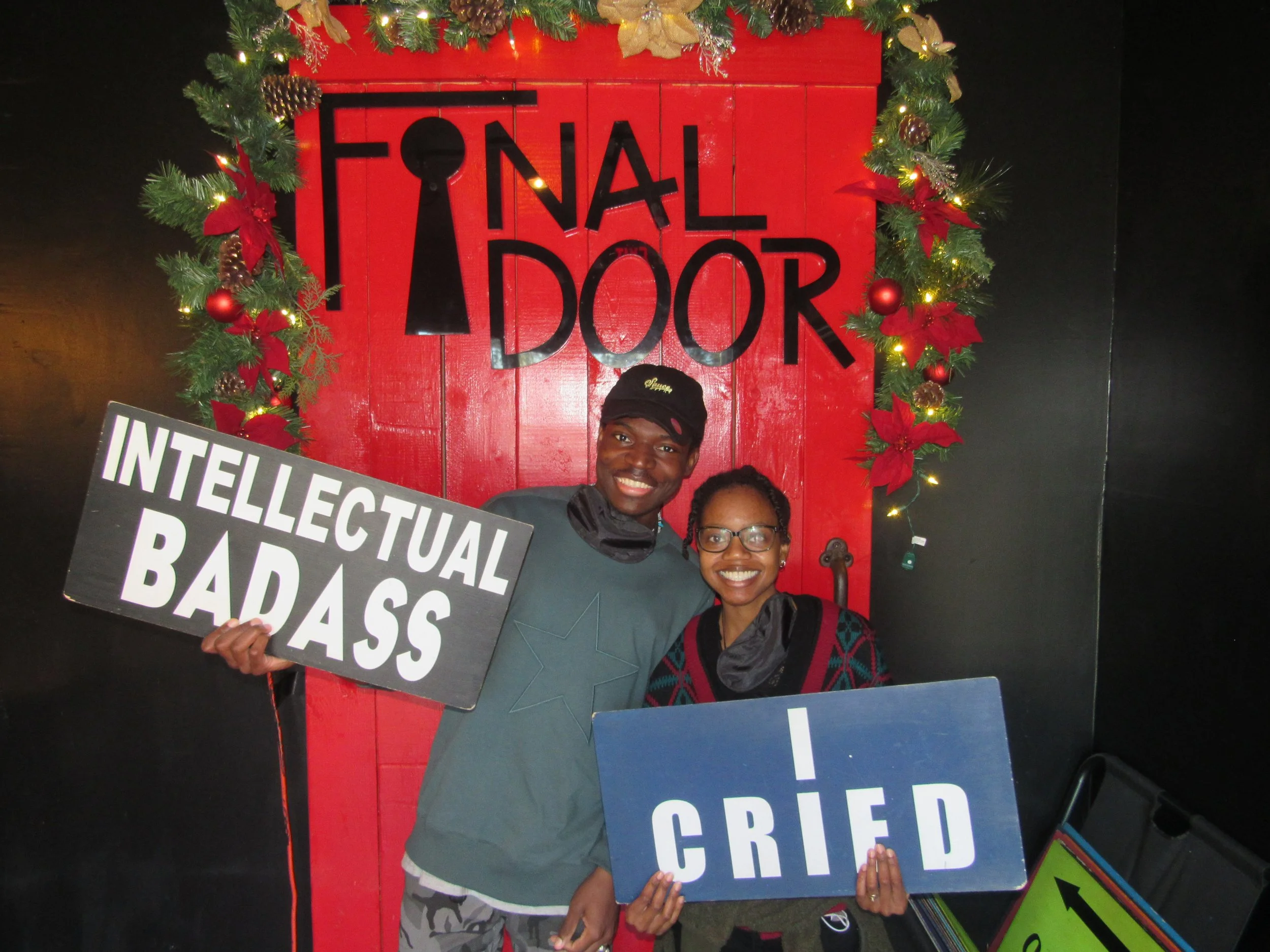 the-final-door-escape-room-columbia-sc-team-photos-12-22-21 (5).JPG