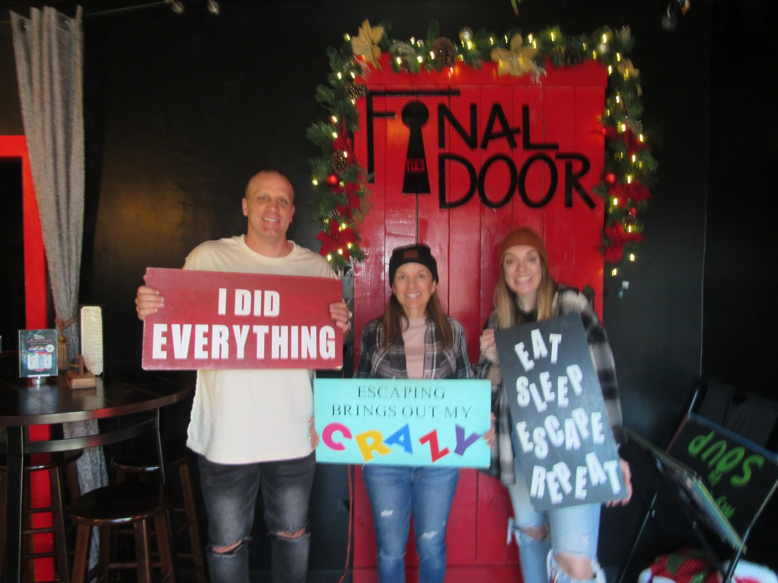 the-final-door-escape-room-columbia-sc-team-photos-12-22-21 (6).JPG