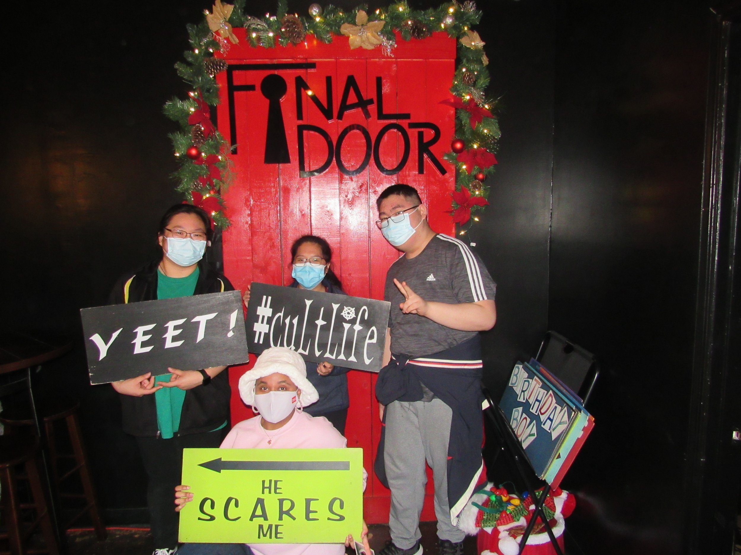 the-final-door-escape-room-columbia-sc-team-photos-12-22-21 (8).JPG