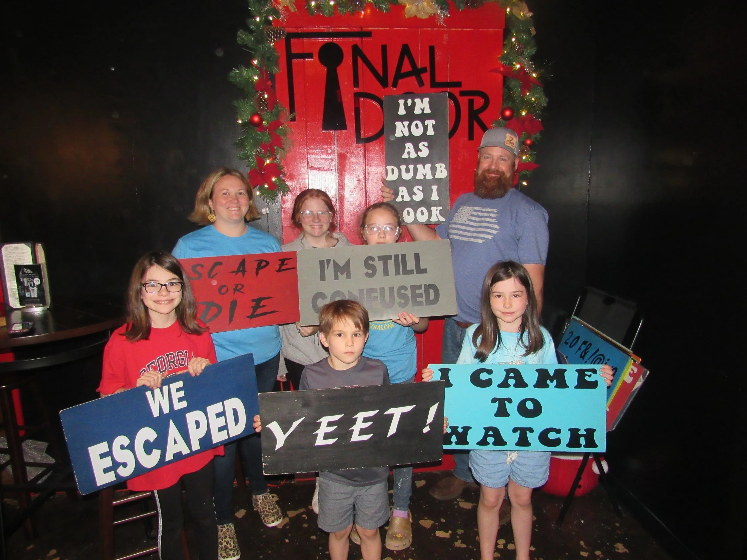 the-final-door-escape-room-columbia-sc-team-photos-01-01-22 (20).JPG