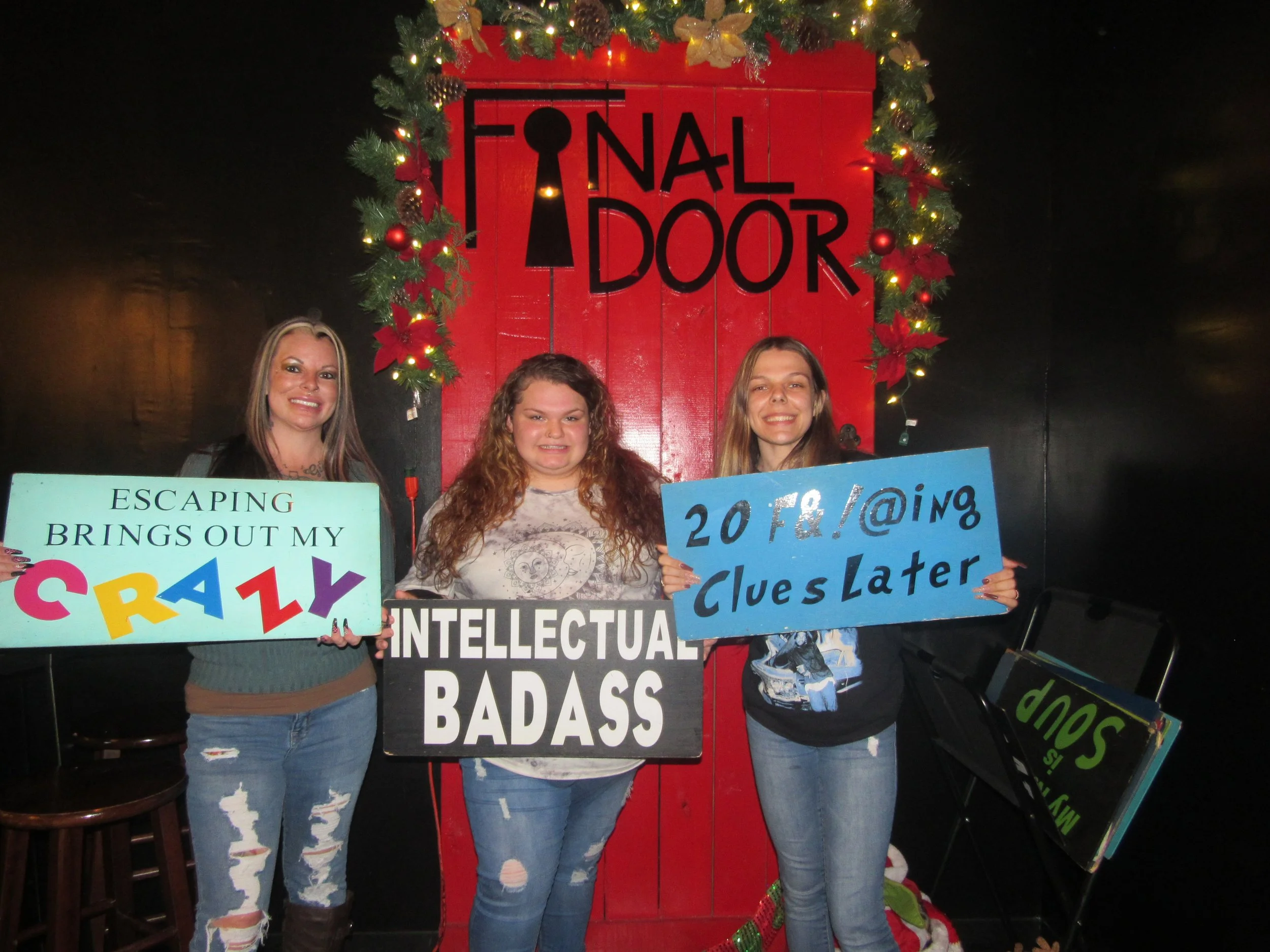 the-final-door-escape-room-columbia-sc-team-photos-01-01-22 (31).JPG