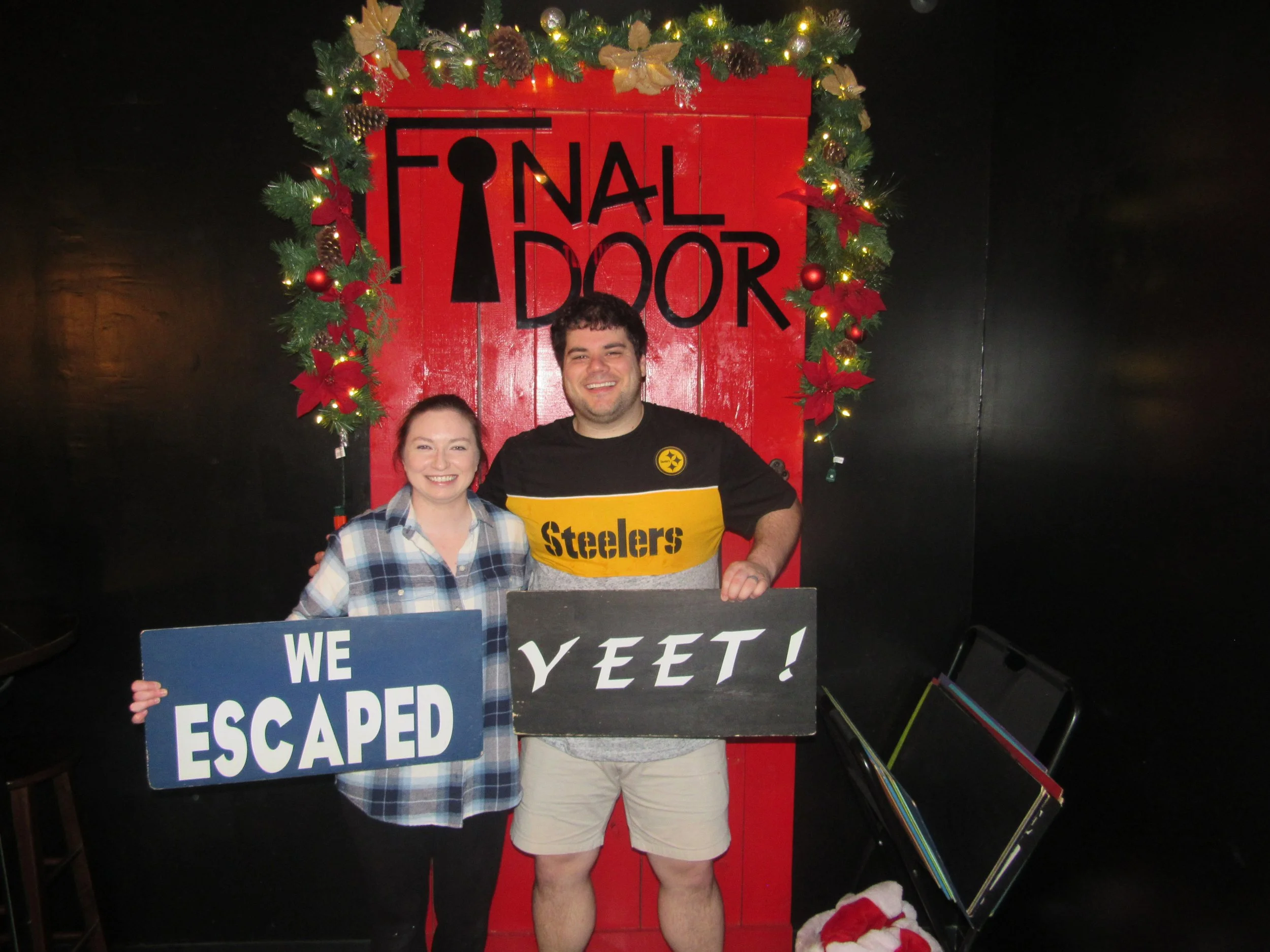 the-final-door-escape-room-columbia-sc-team-photos-01-02-22 (8).JPG