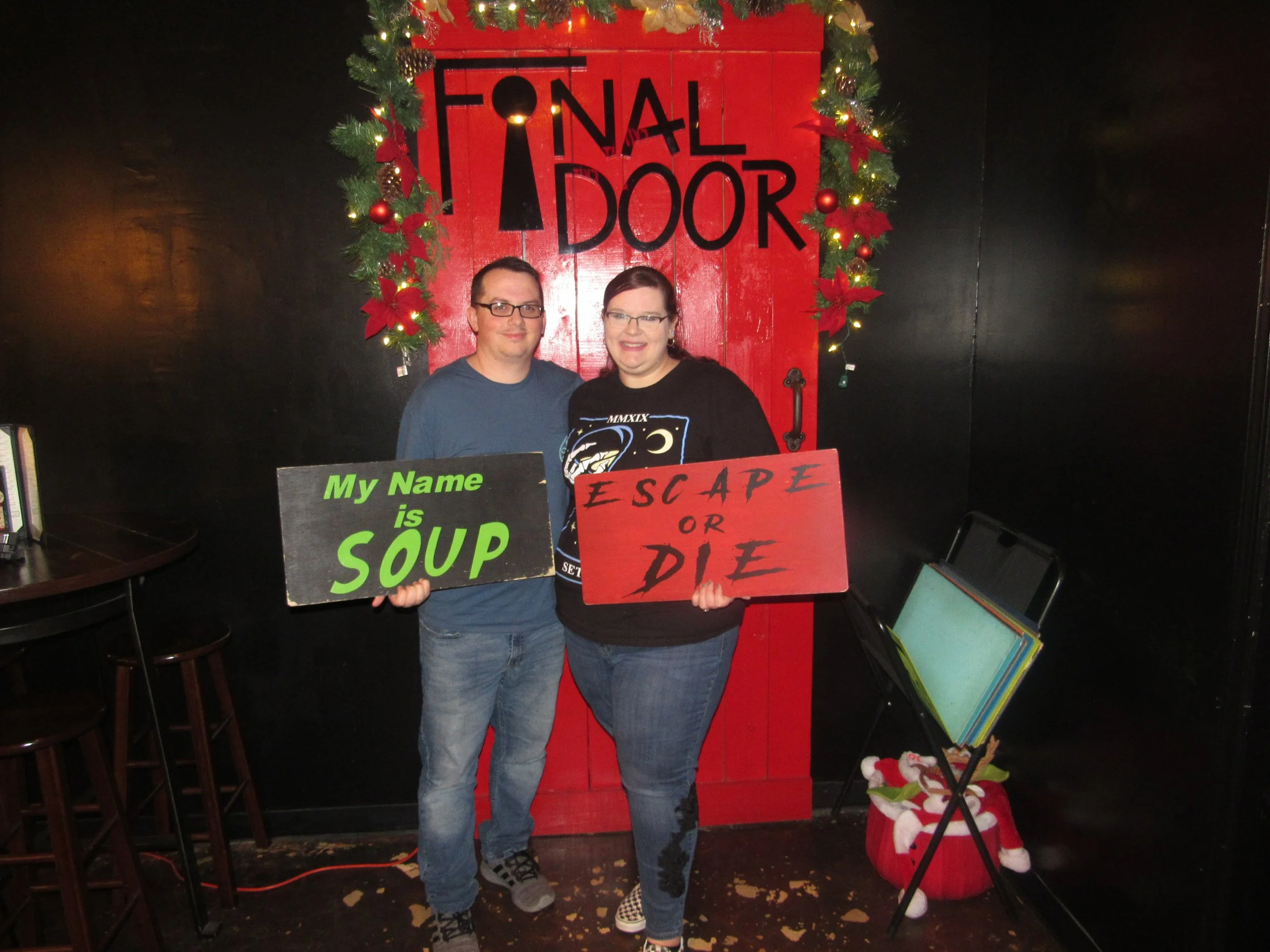 the-final-door-escape-room-columbia-sc-team-photos-01-06-22 (1).JPG