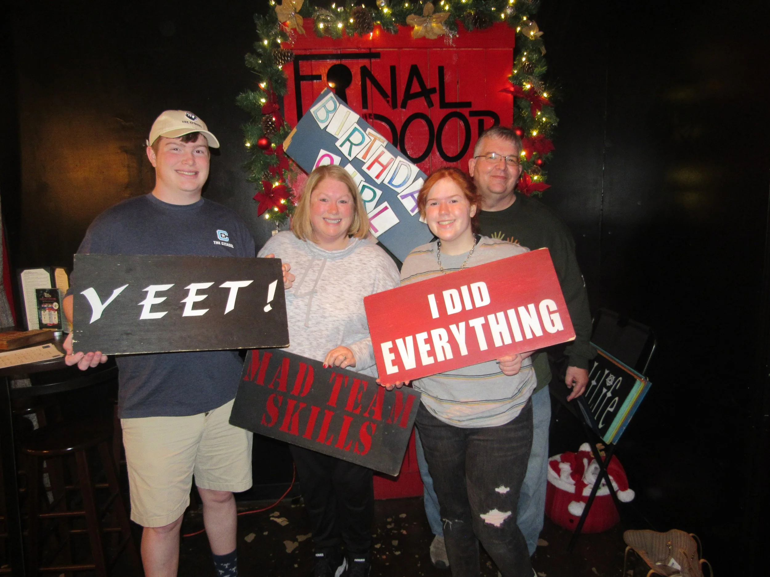 the-final-door-escape-room-columbia-sc-team-photos-01-13-22 (1).JPG