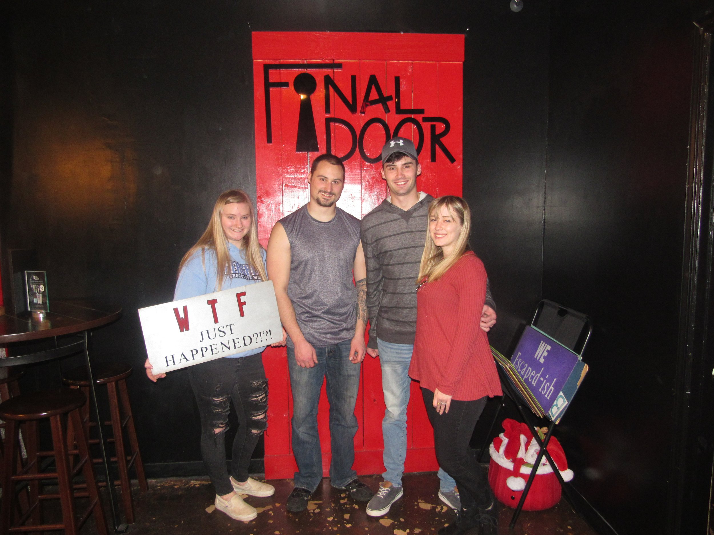 the-final-door-escape-room-columbia-sc-team-photos-01-14-22 (3).JPG