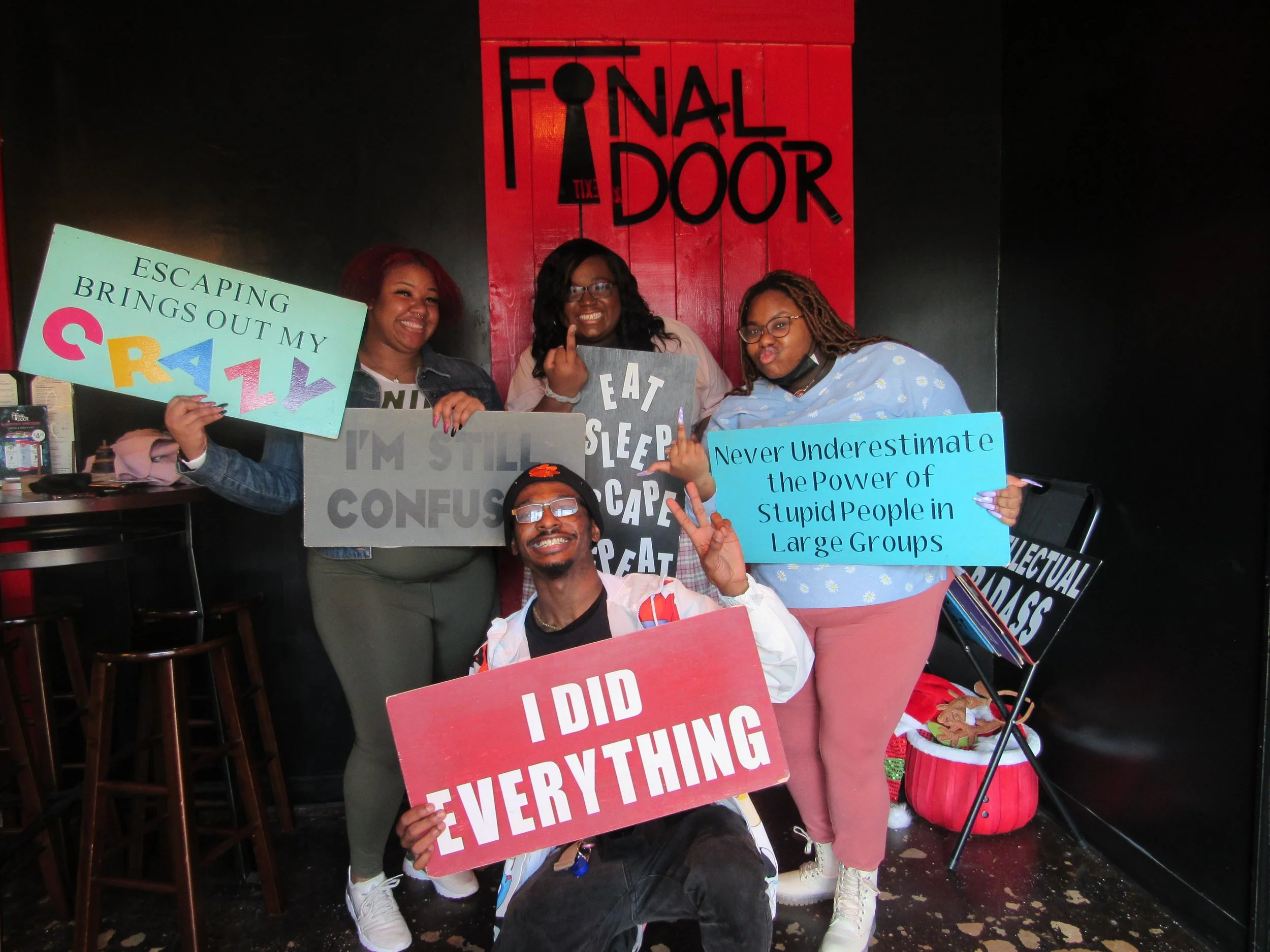 the-final-door-escape-room-columbia-sc-team-photos-01-26-22 (3).JPG