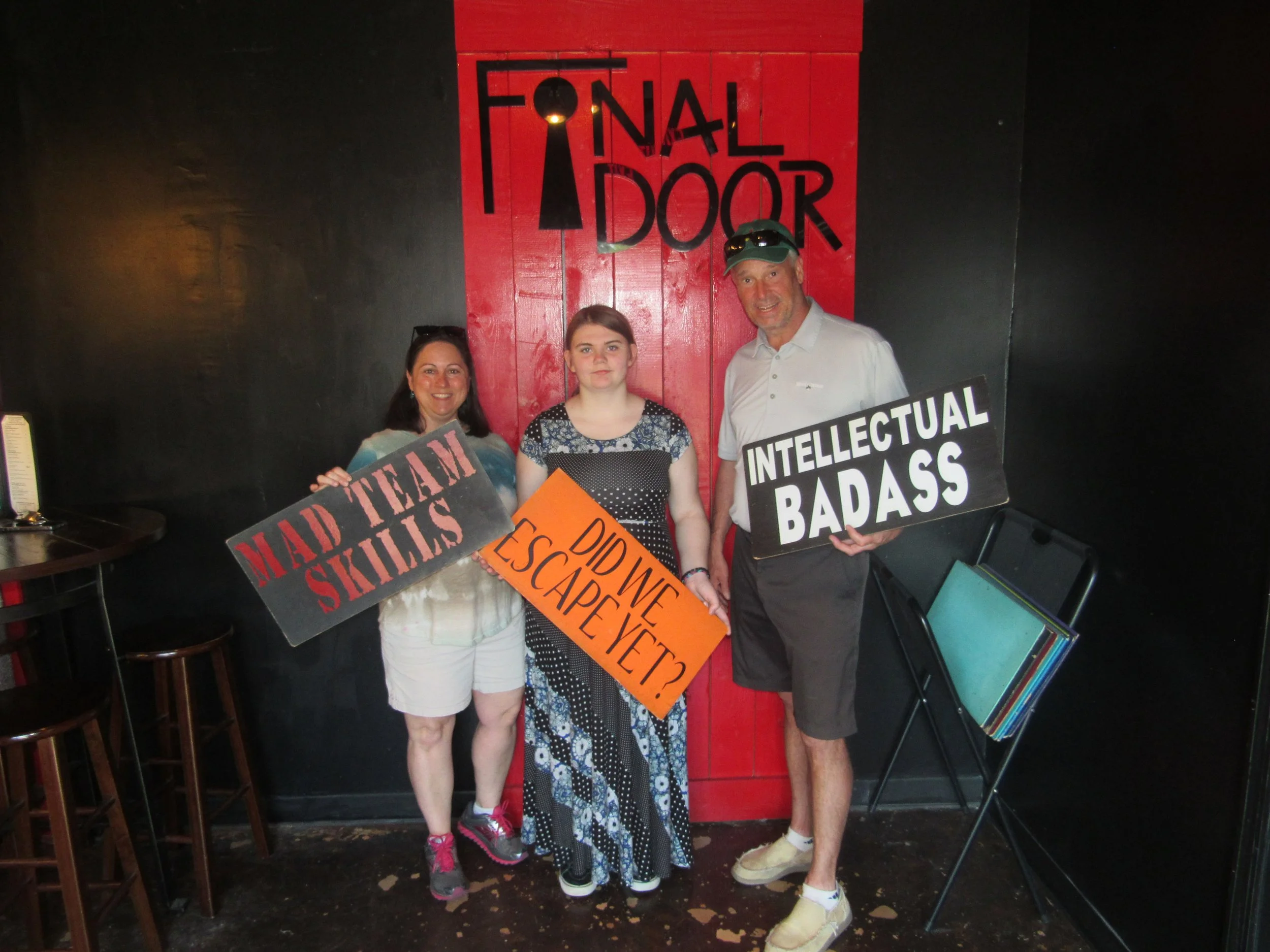 the-final-door-escape-room-columbia-sc-team-photos-03-04-22 (2).JPG