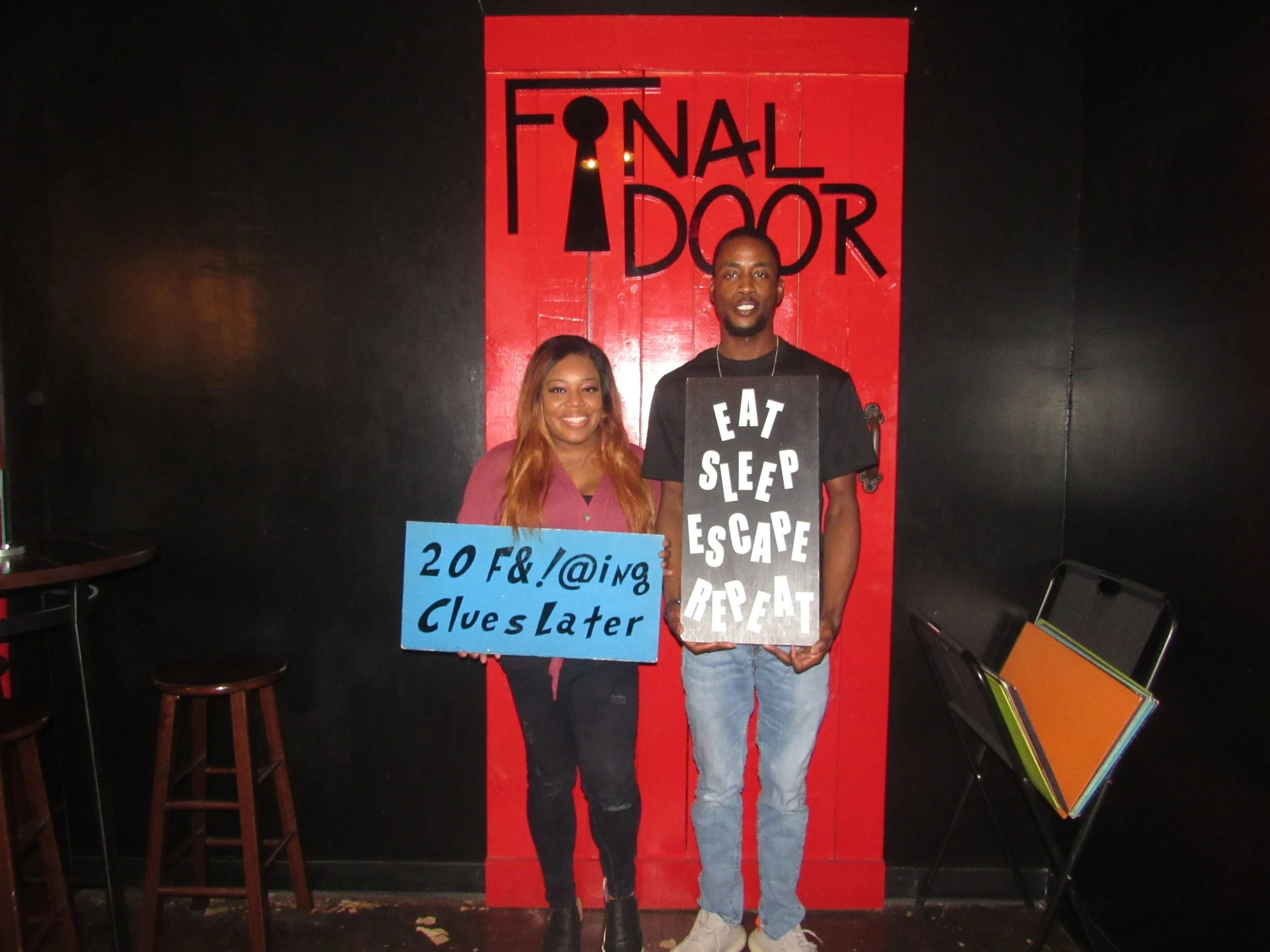 the-final-door-escape-room-columbia-sc-team-photos-03-08-22 (3).JPG