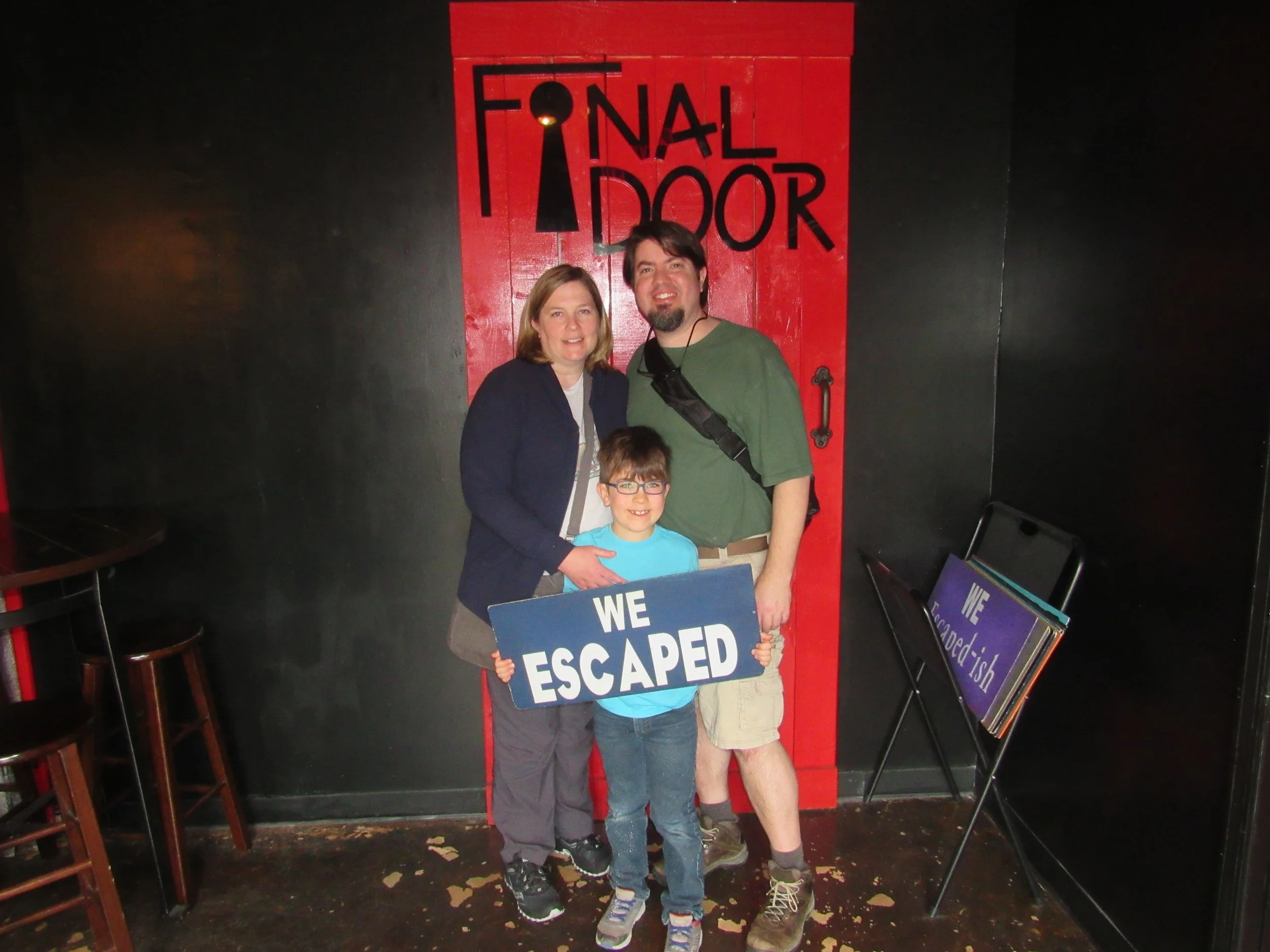 the-final-door-escape-room-columbia-sc-team-photos-03-15-22 (1).JPG