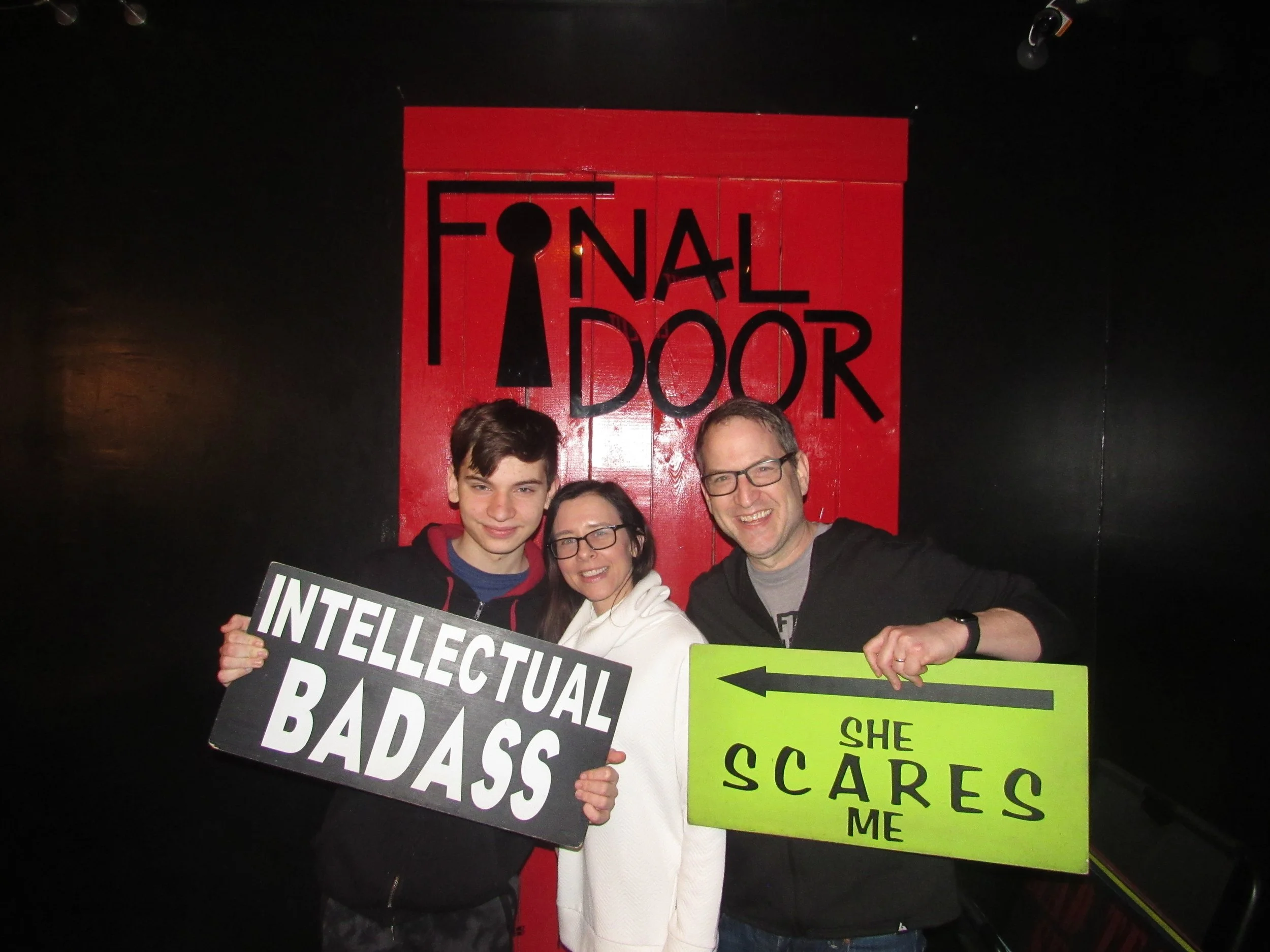the-final-door-escape-room-columbia-sc-team-photos-03-16-22 (1).JPG