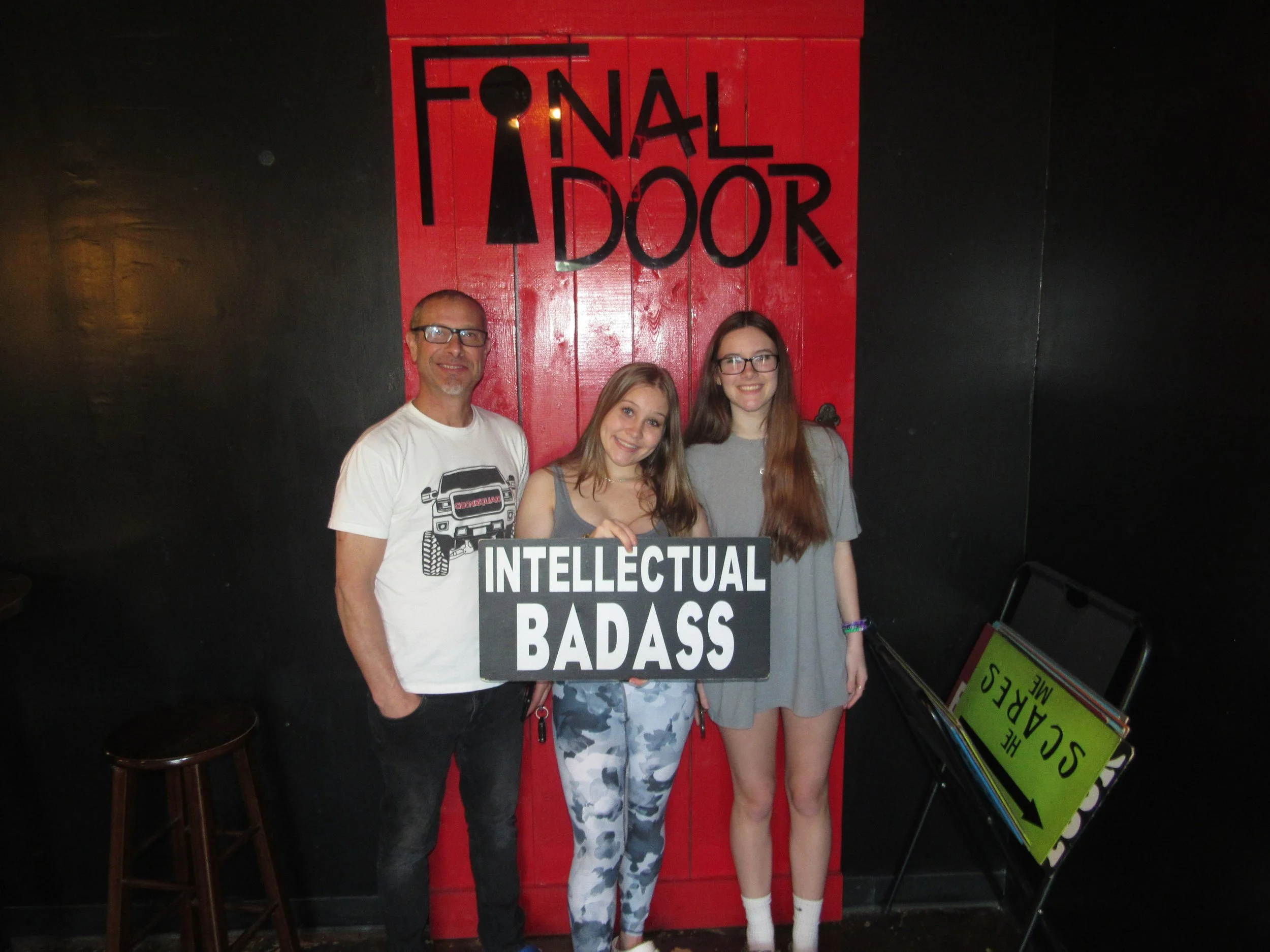 the-final-door-escape-room-columbia-sc-team-photos-03-19-22 (5).JPG
