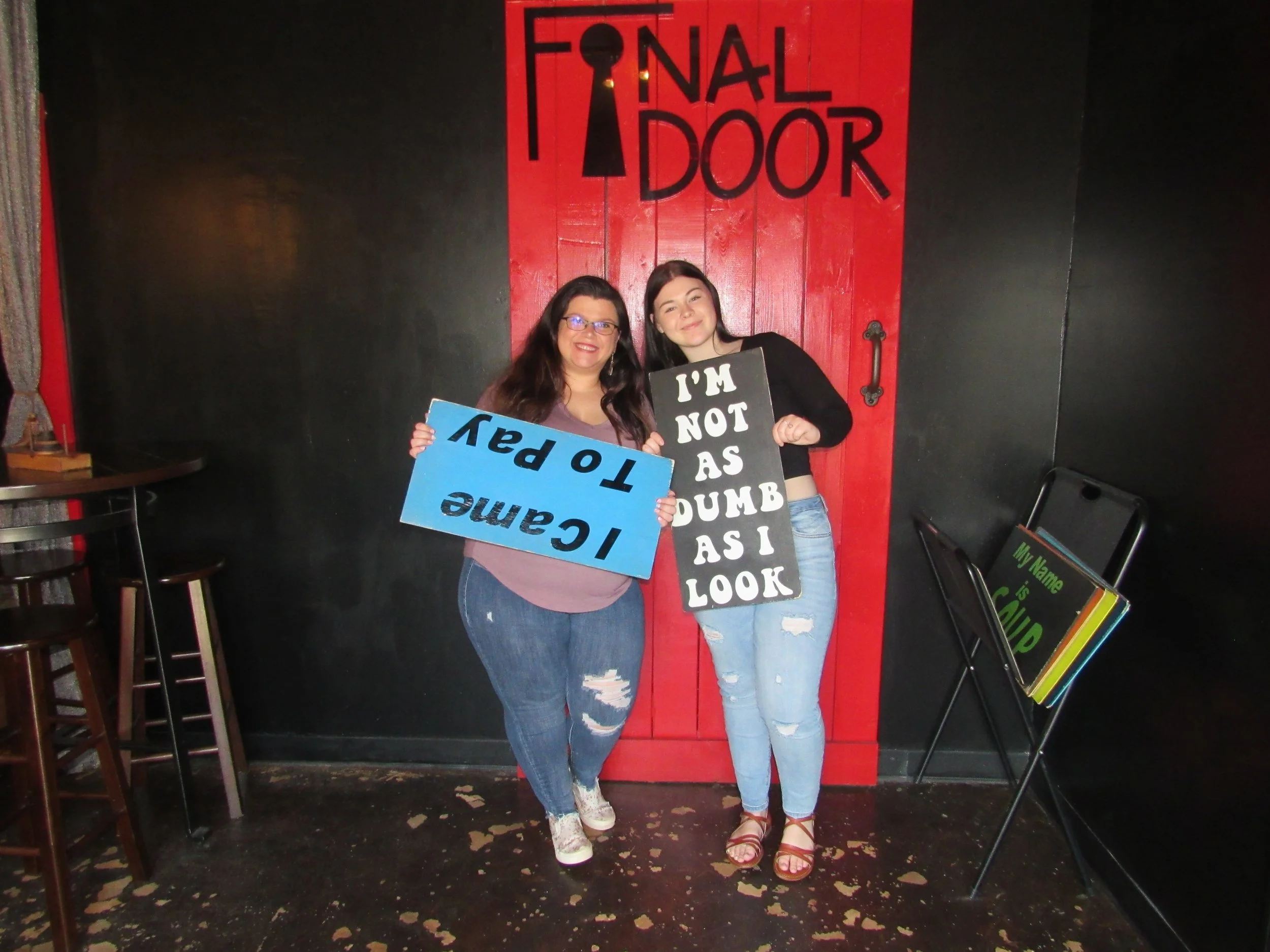the-final-door-escape-room-columbia-sc-team-photos-03-19-22 (26).JPG