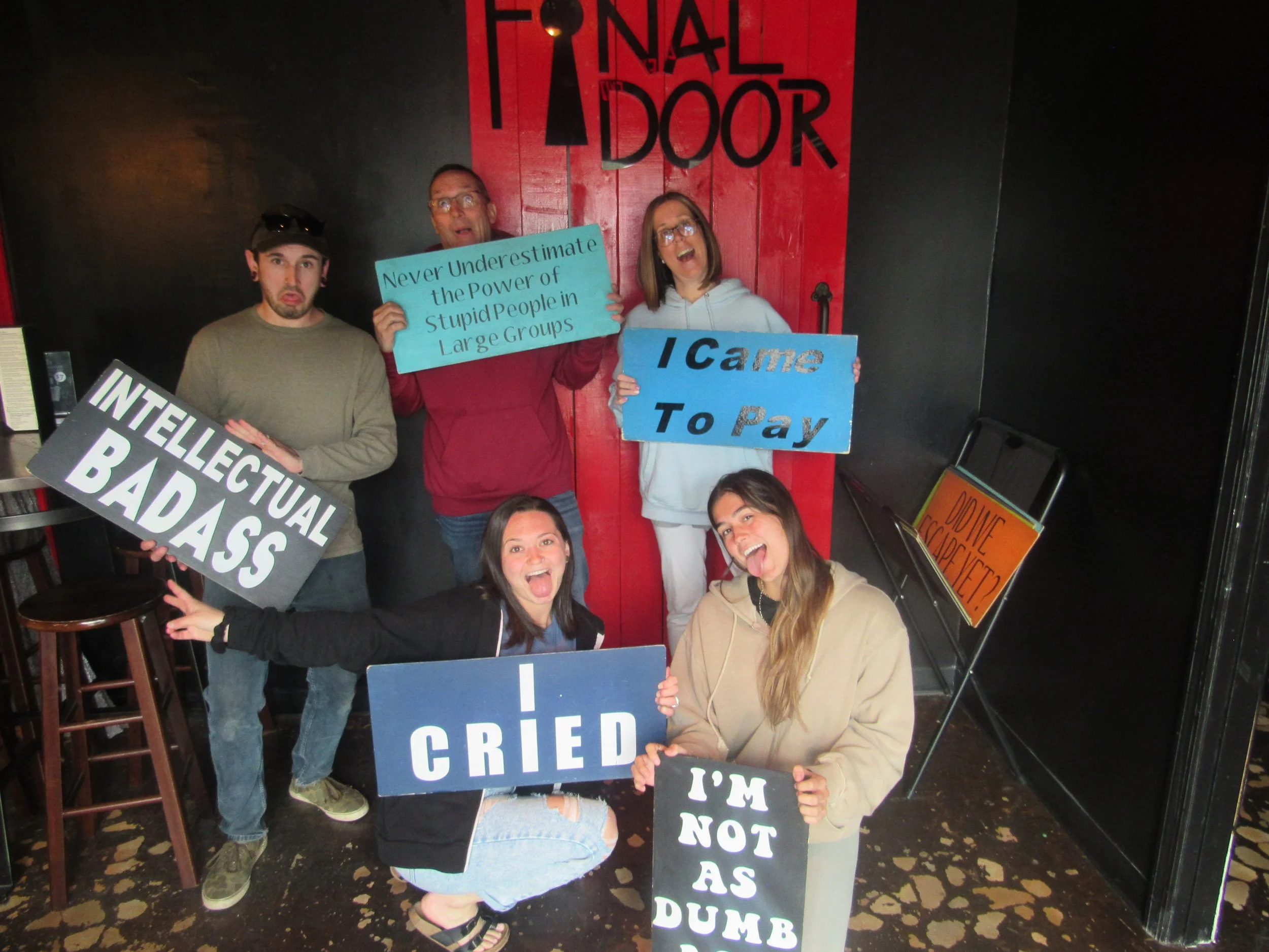 the-final-door-escape-room-columbia-sc-team-photos-04-02-22 (7).JPG