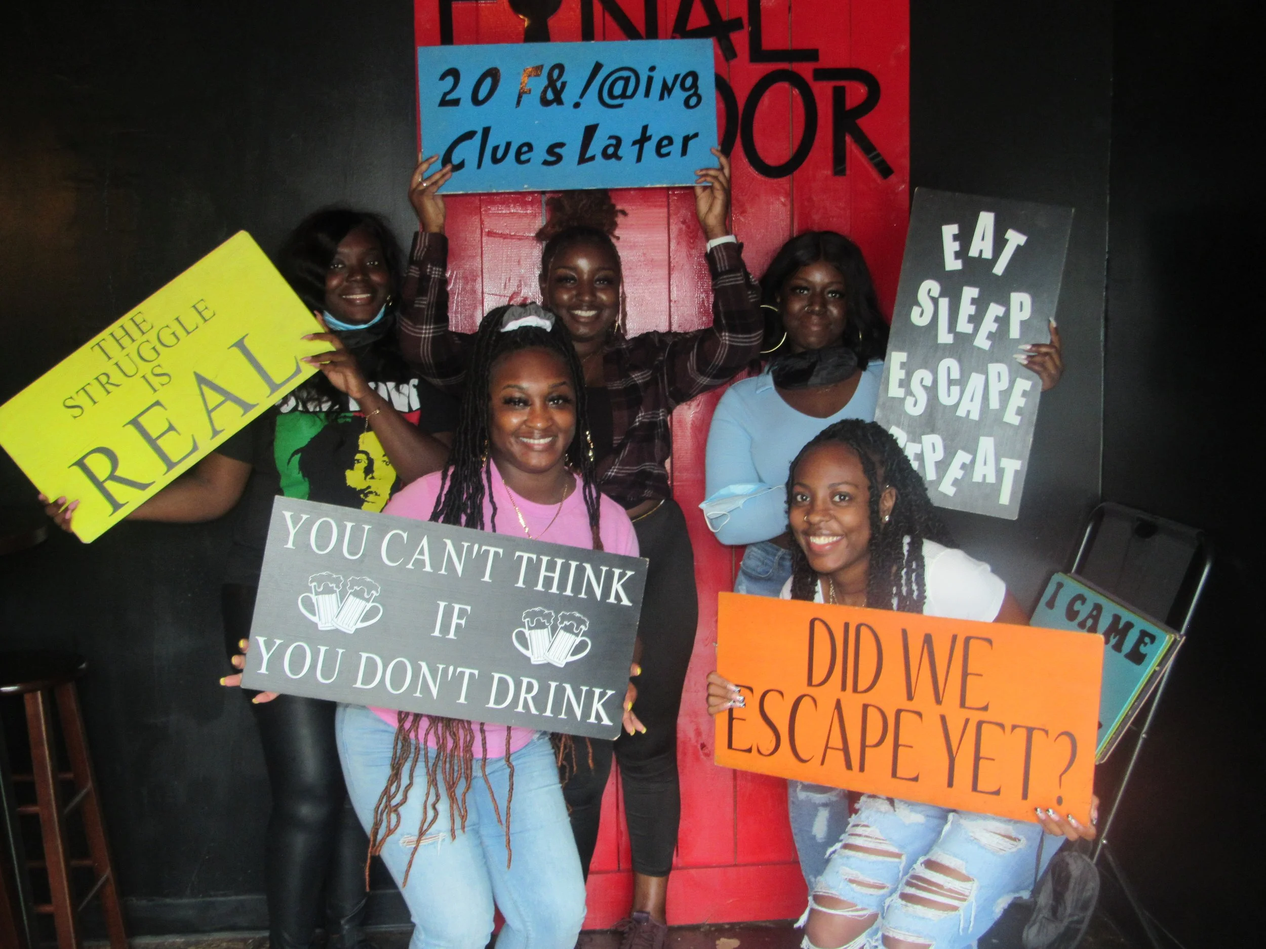 the-final-door-escape-room-columbia-sc-team-photos-04-02-22 (10).JPG