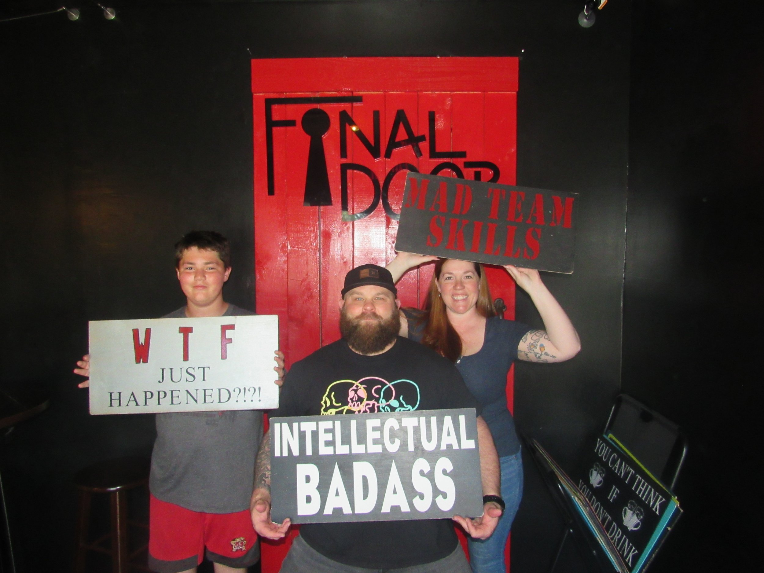 the-final-door-escape-room-columbia-sc-team-photos-04-03-22 (12).JPG