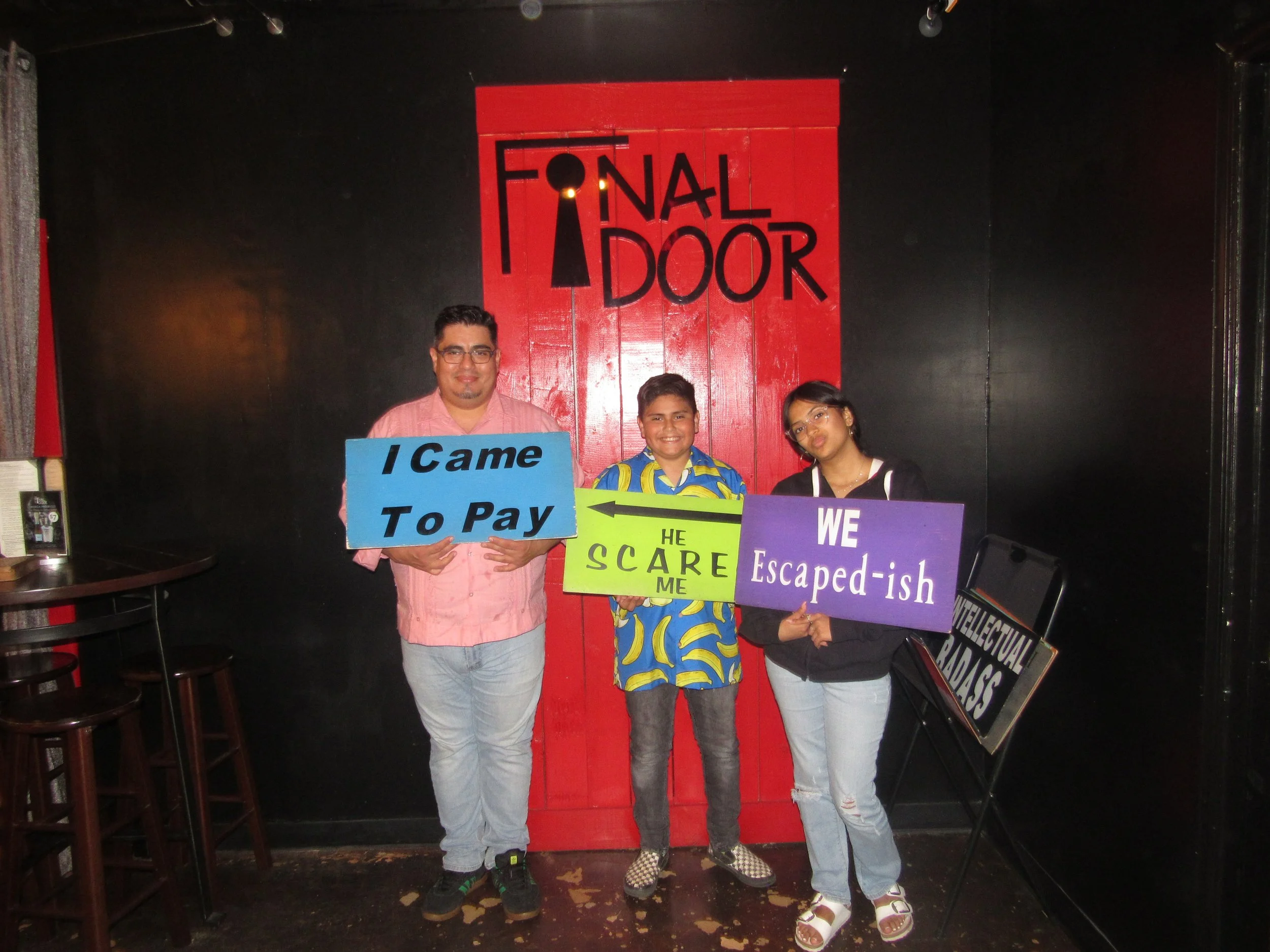 the-final-door-escape-room-columbia-sc-team-photos-04-06-22 (5).JPG