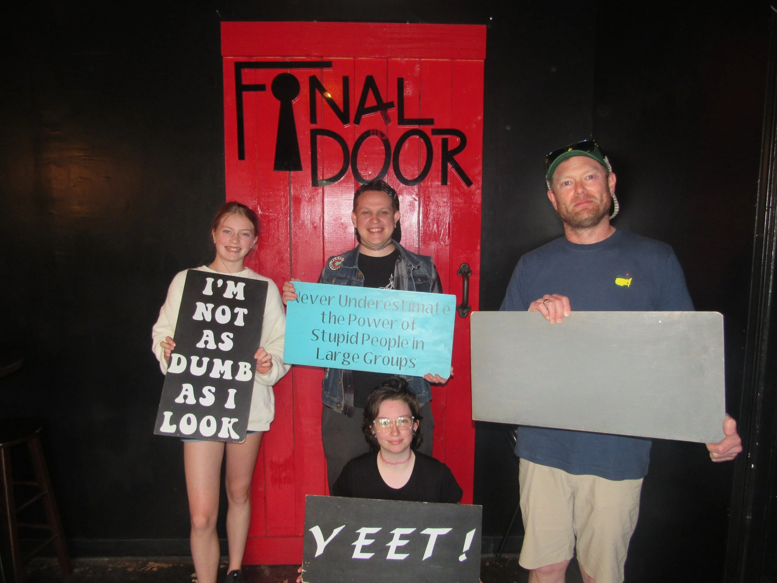 the-final-door-escape-room-columbia-sc-team-photos-04-06-22 (10).JPG