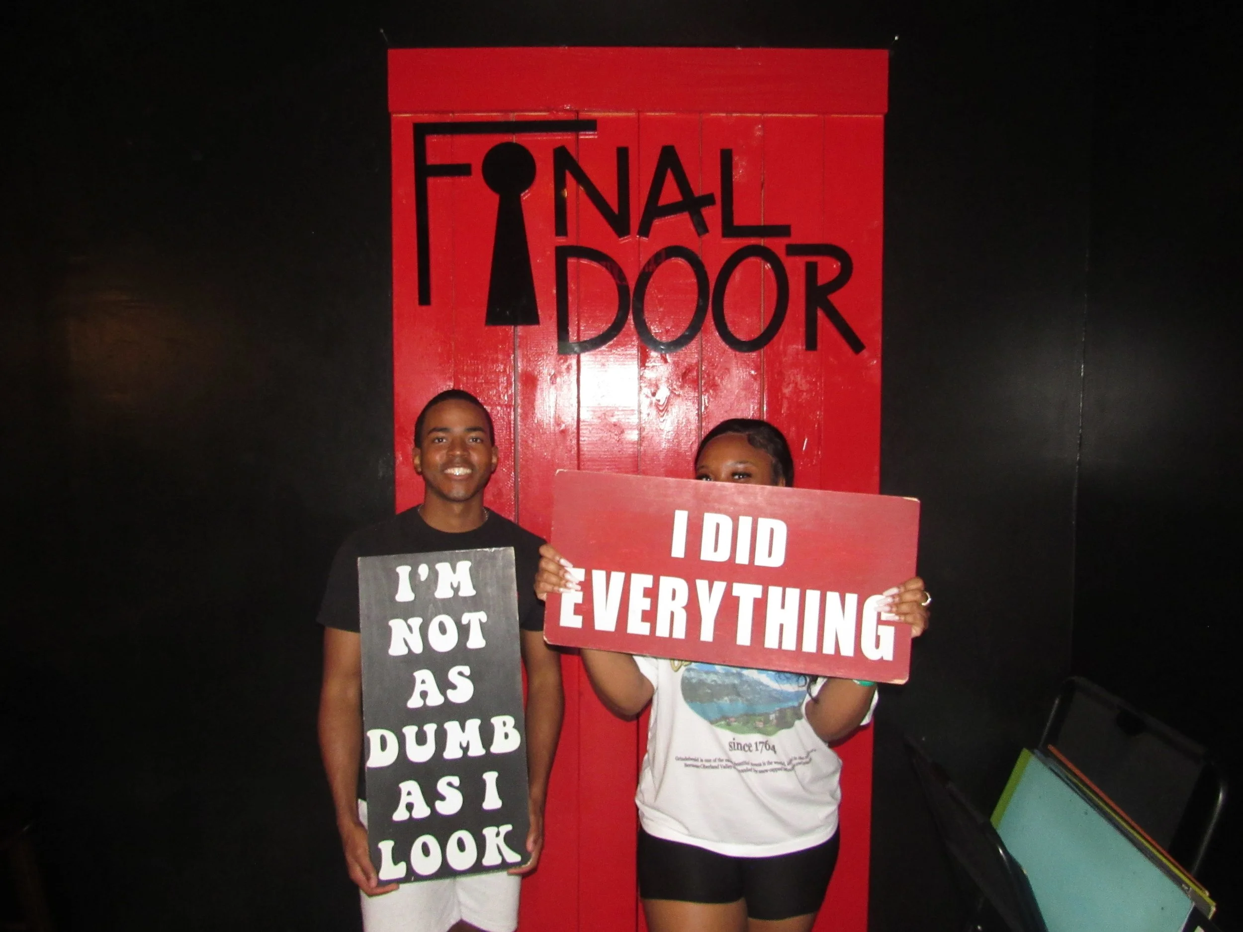 the-final-door-escape-room-columbia-sc-team-photos-04-06-22 (11).JPG