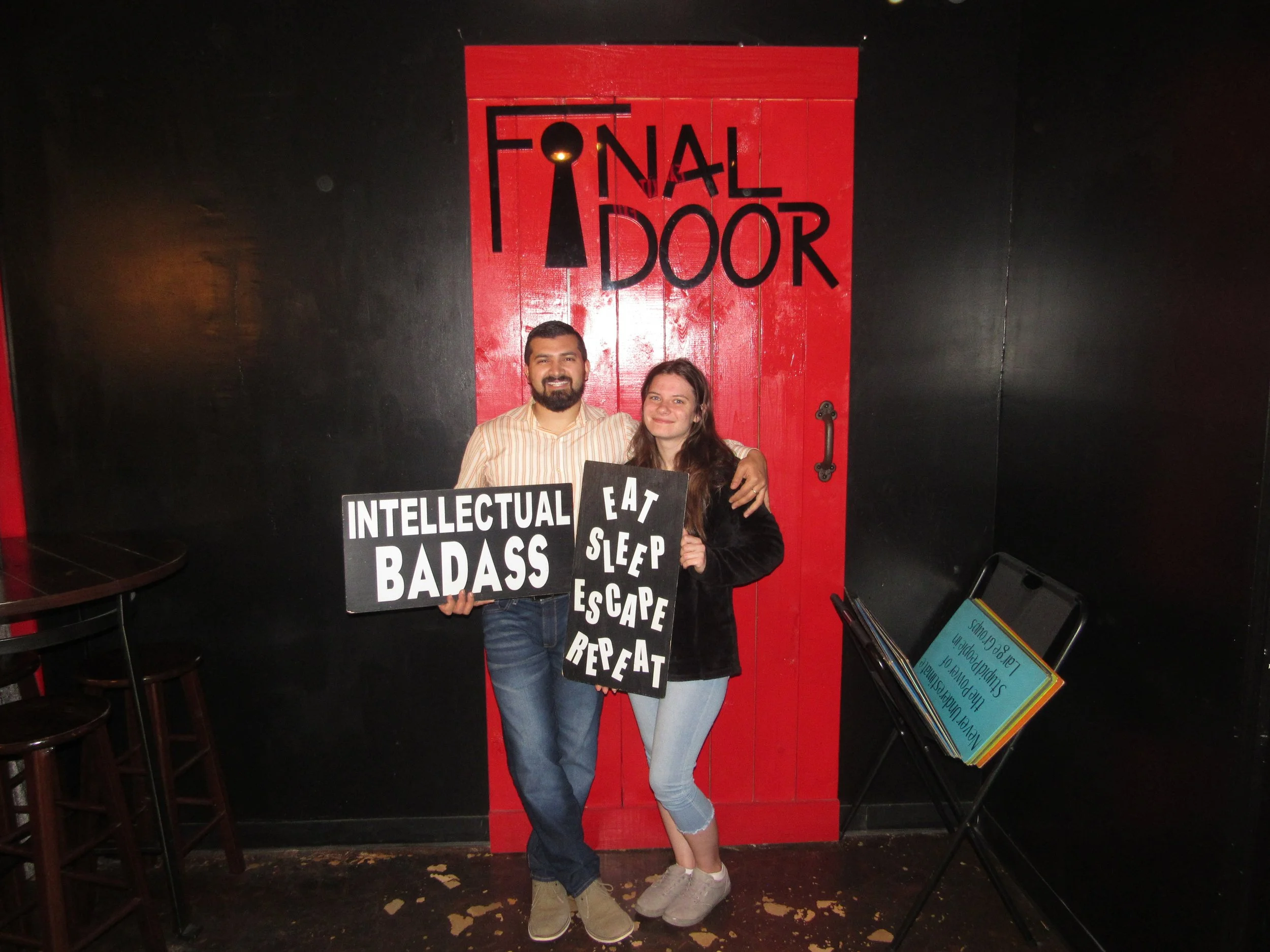 the-final-door-escape-room-columbia-sc-team-photos-04-07-22 (5).JPG