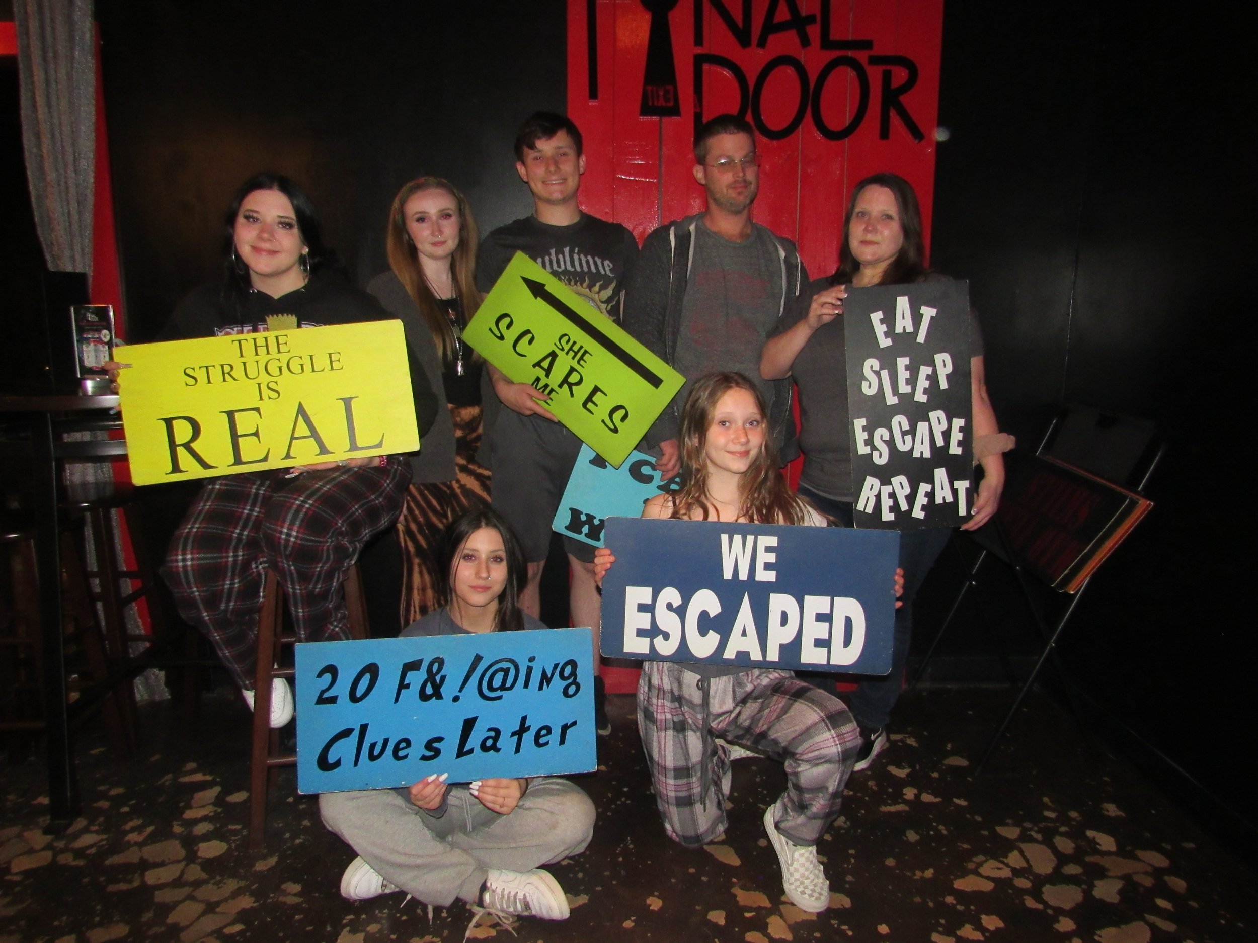 the-final-door-escape-room-columbia-sc-team-photos-04-08-22 (11).JPG