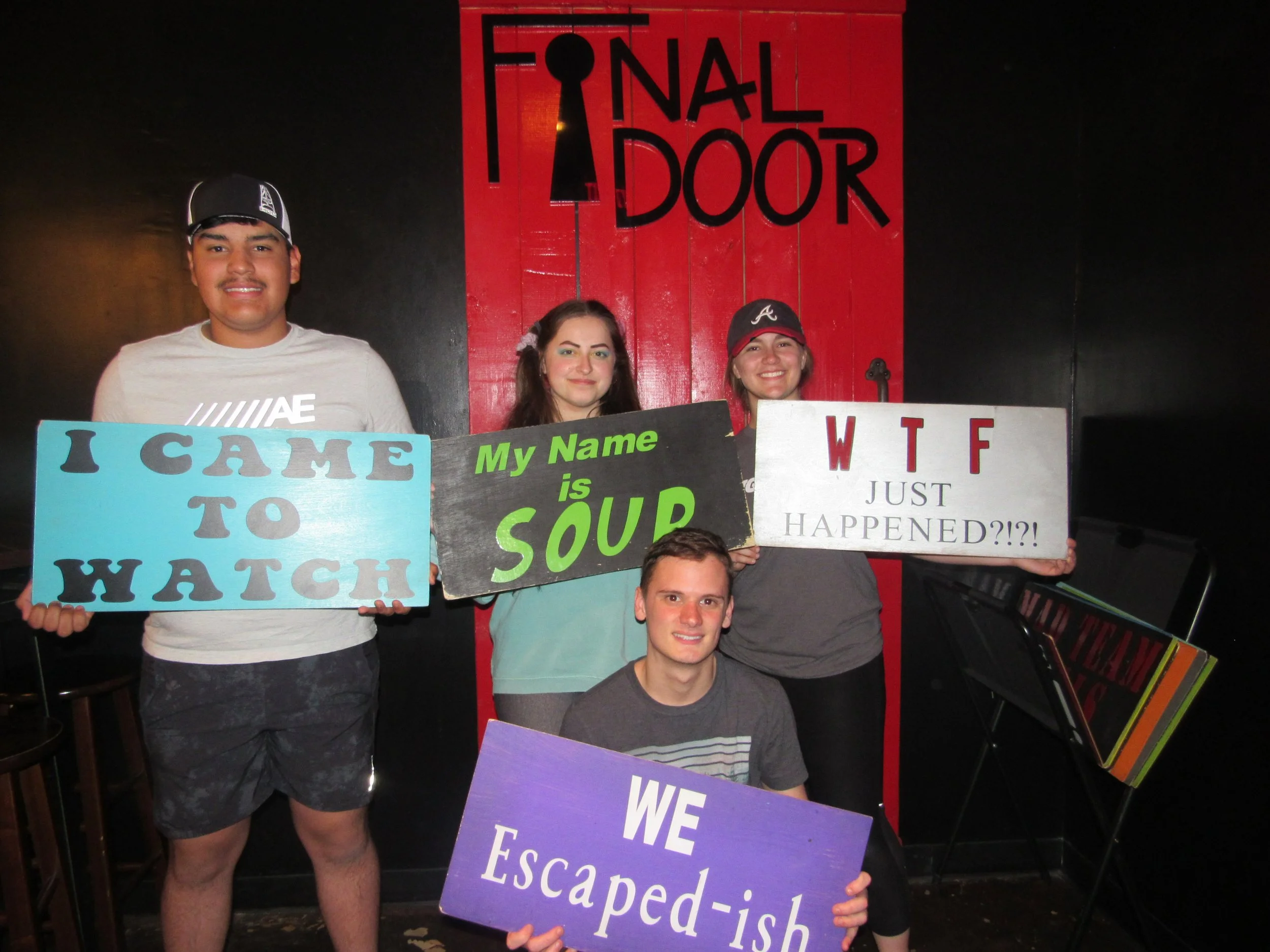 the-final-door-escape-room-columbia-sc-team-photos-04-17-22 (11).JPG