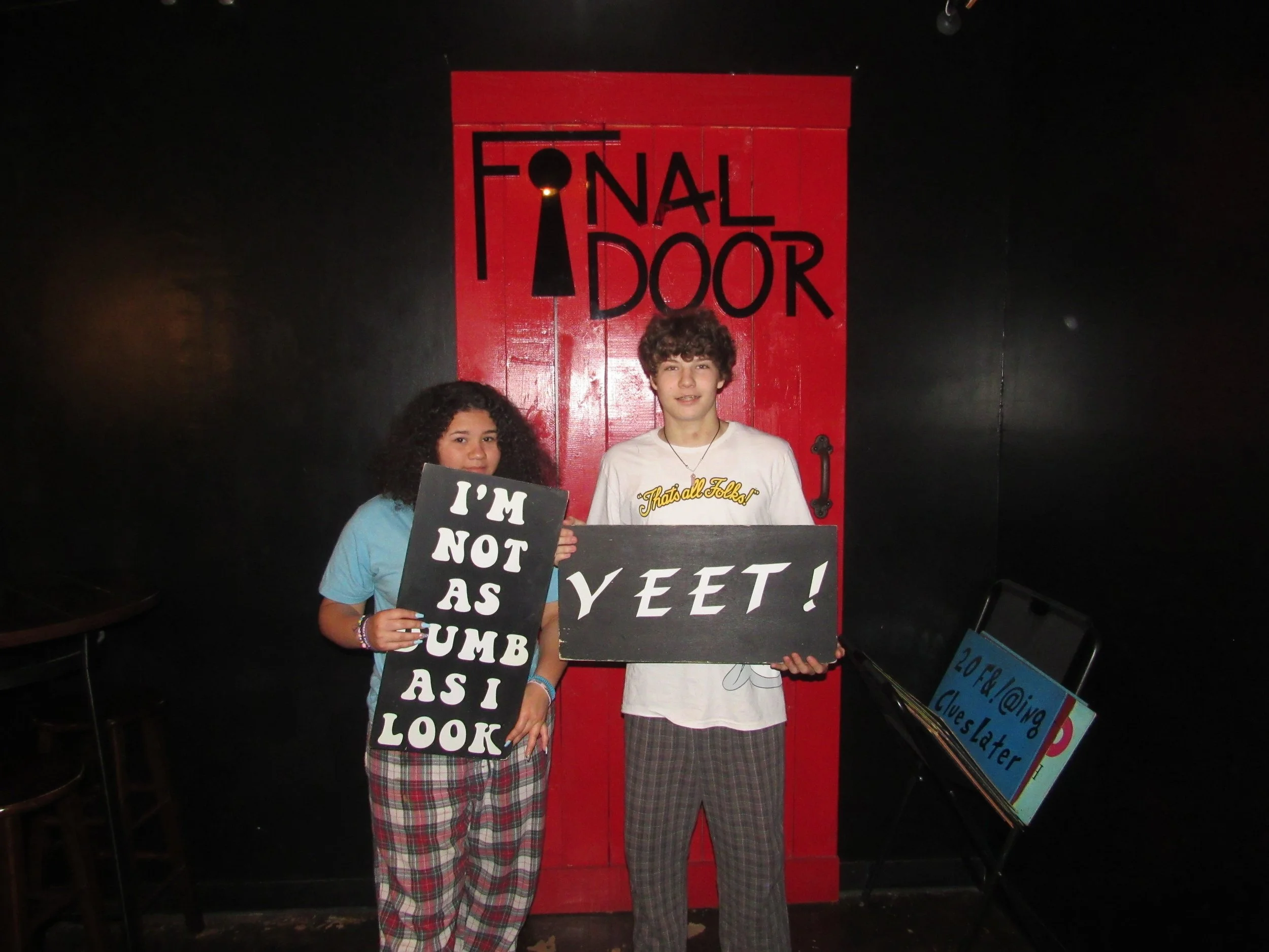 the-final-door-escape-room-columbia-sc-team-photos-04-22-22 (6).JPG
