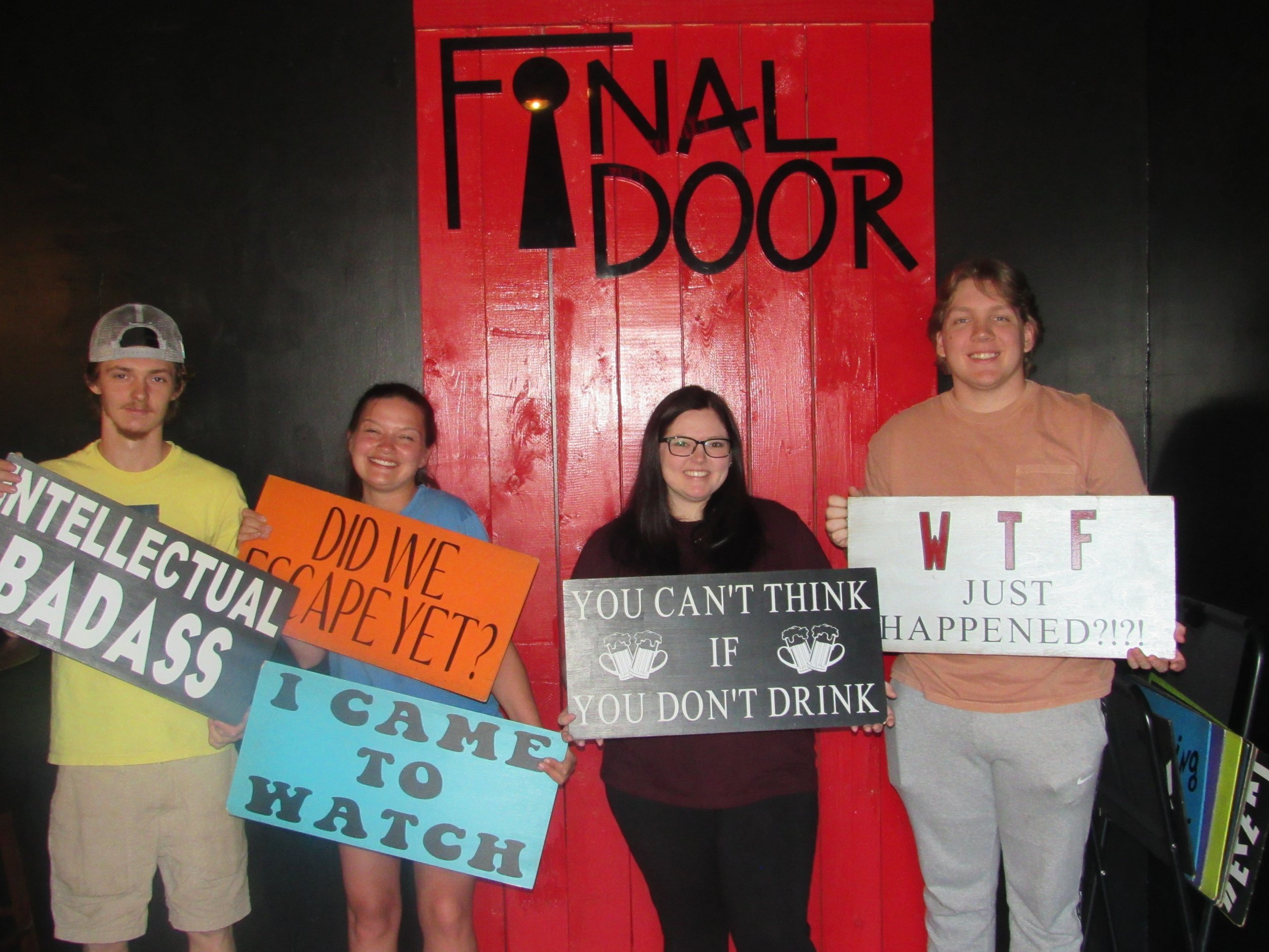 the-final-door-escape-room-columbia-sc-team-photos-04-24-22  (3).JPG