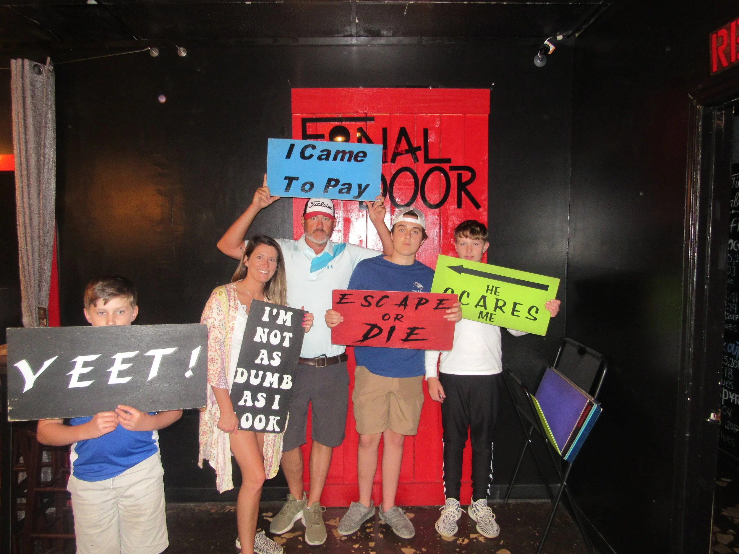 the-final-door-escape-room-columbia-sc-team-photos-05-06-22 (7).JPG