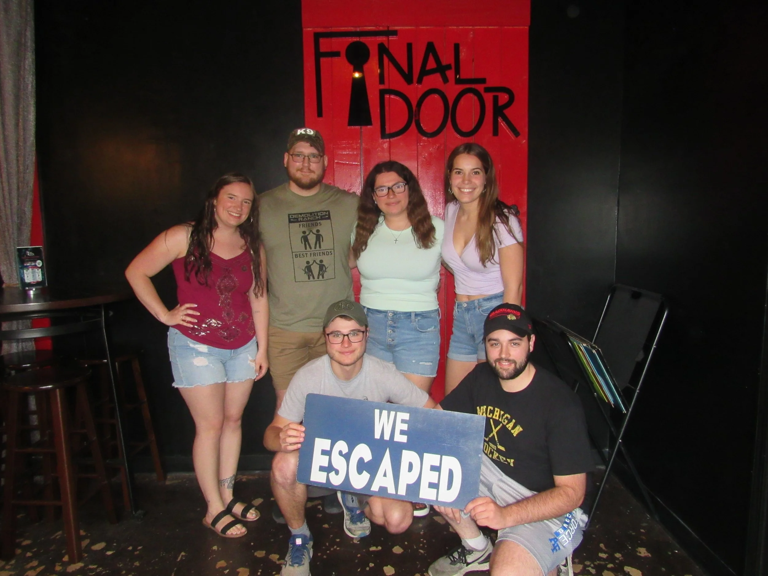 the-final-door-escape-room-columbia-sc-team-photos-05-07-22 (14).JPG