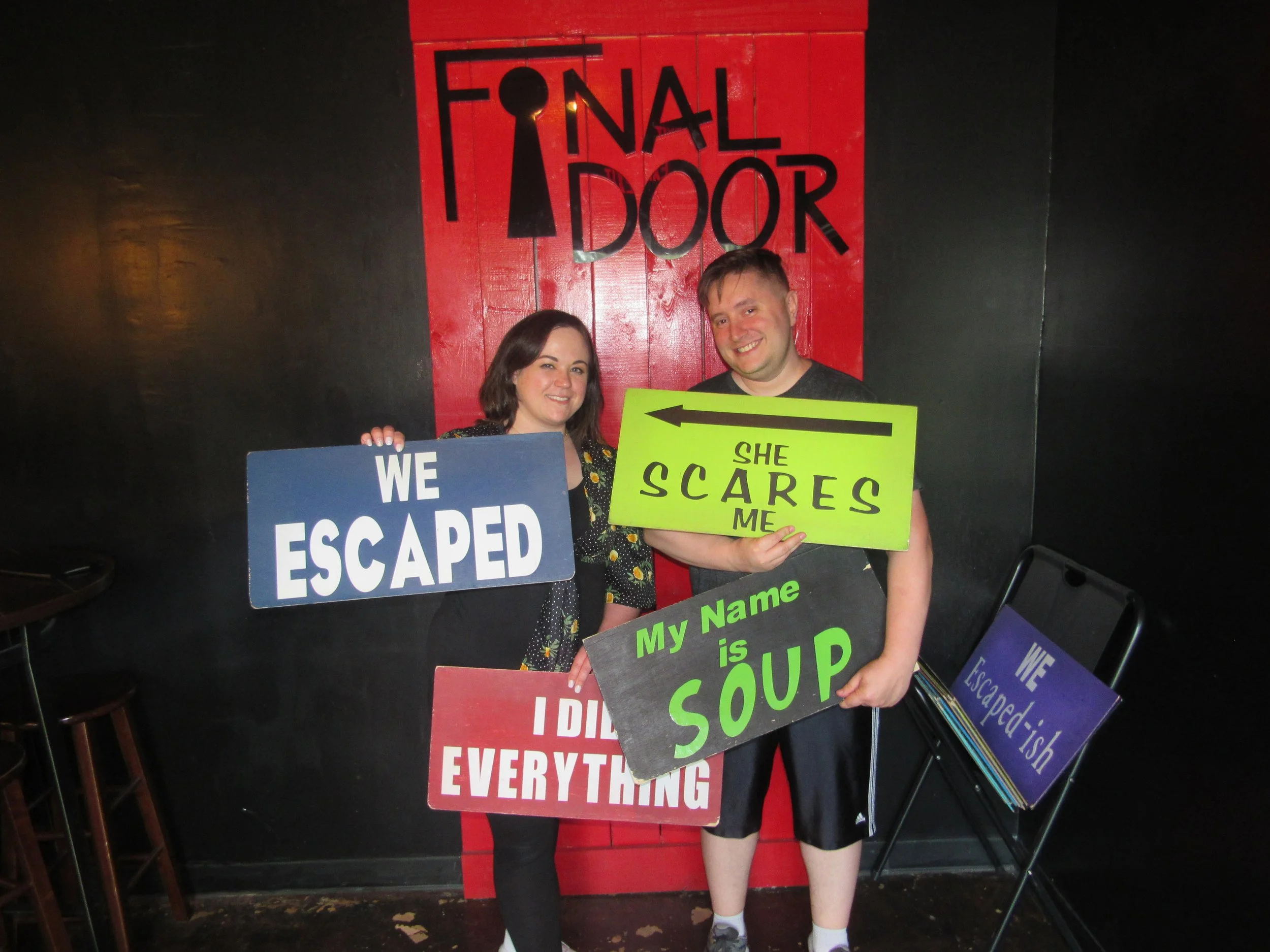 the-final-door-escape-room-columbia-sc-team-photos-05-14-22 (10).JPG