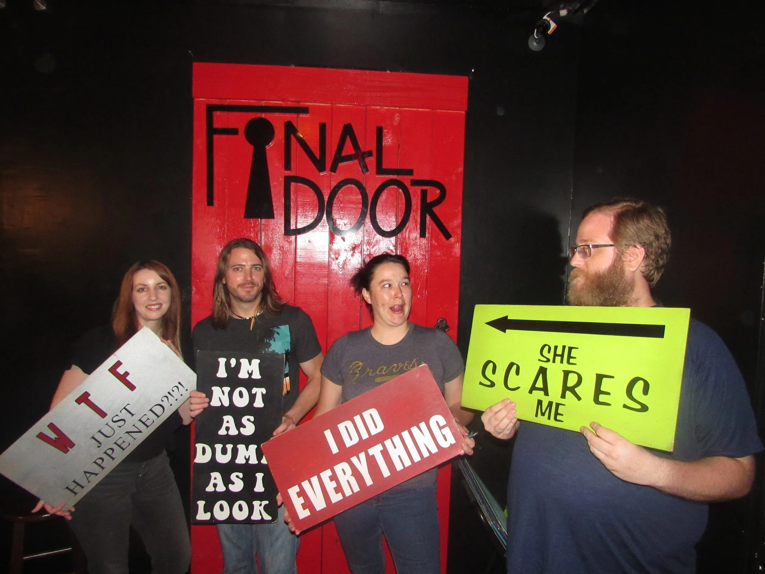 the-final-door-escape-room-columbia-sc-team-photos-05-15-22 (10).JPG