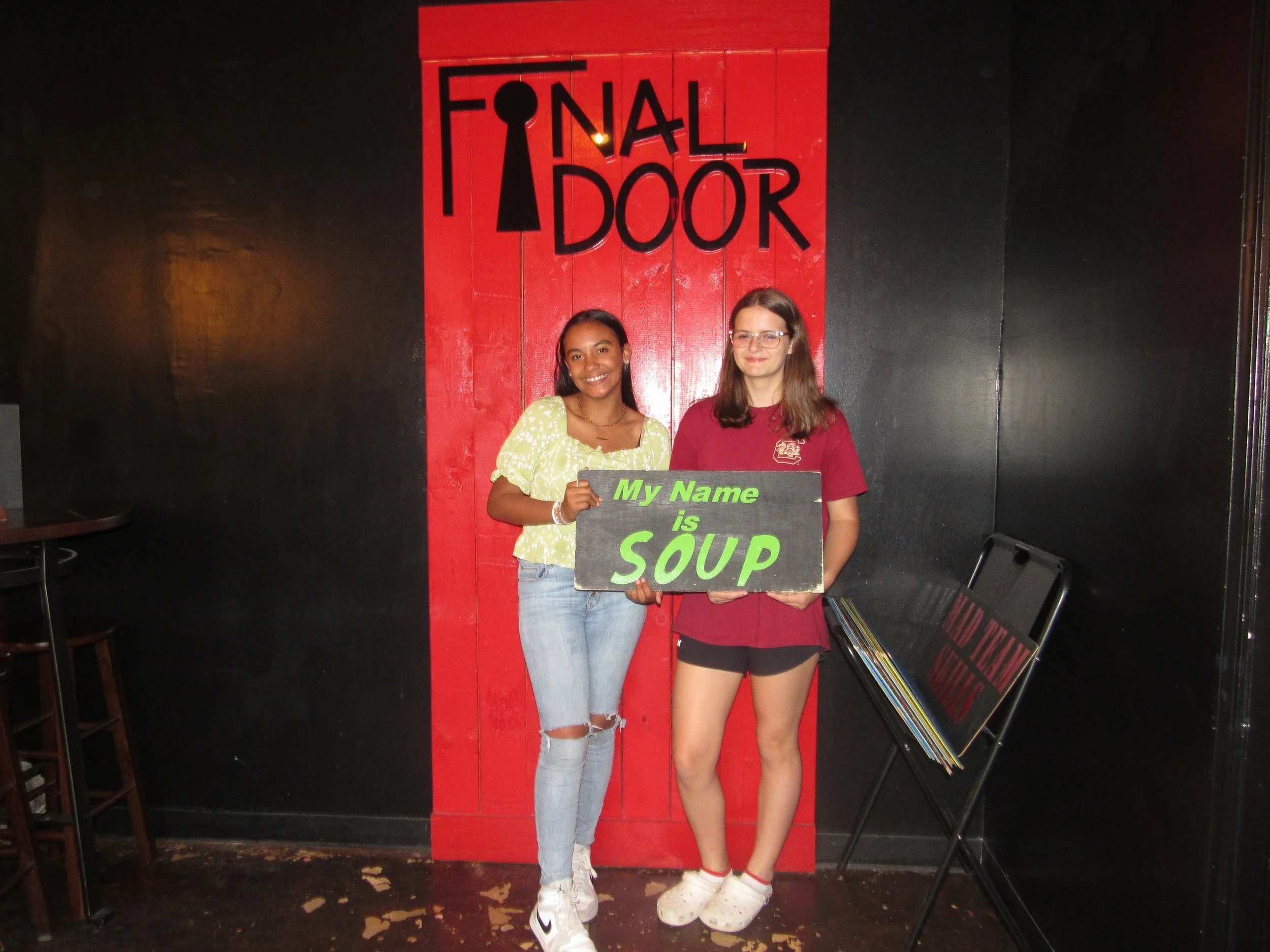the-final-door-escape-room-columbia-sc-team-photos-05-20-22 (1).JPG