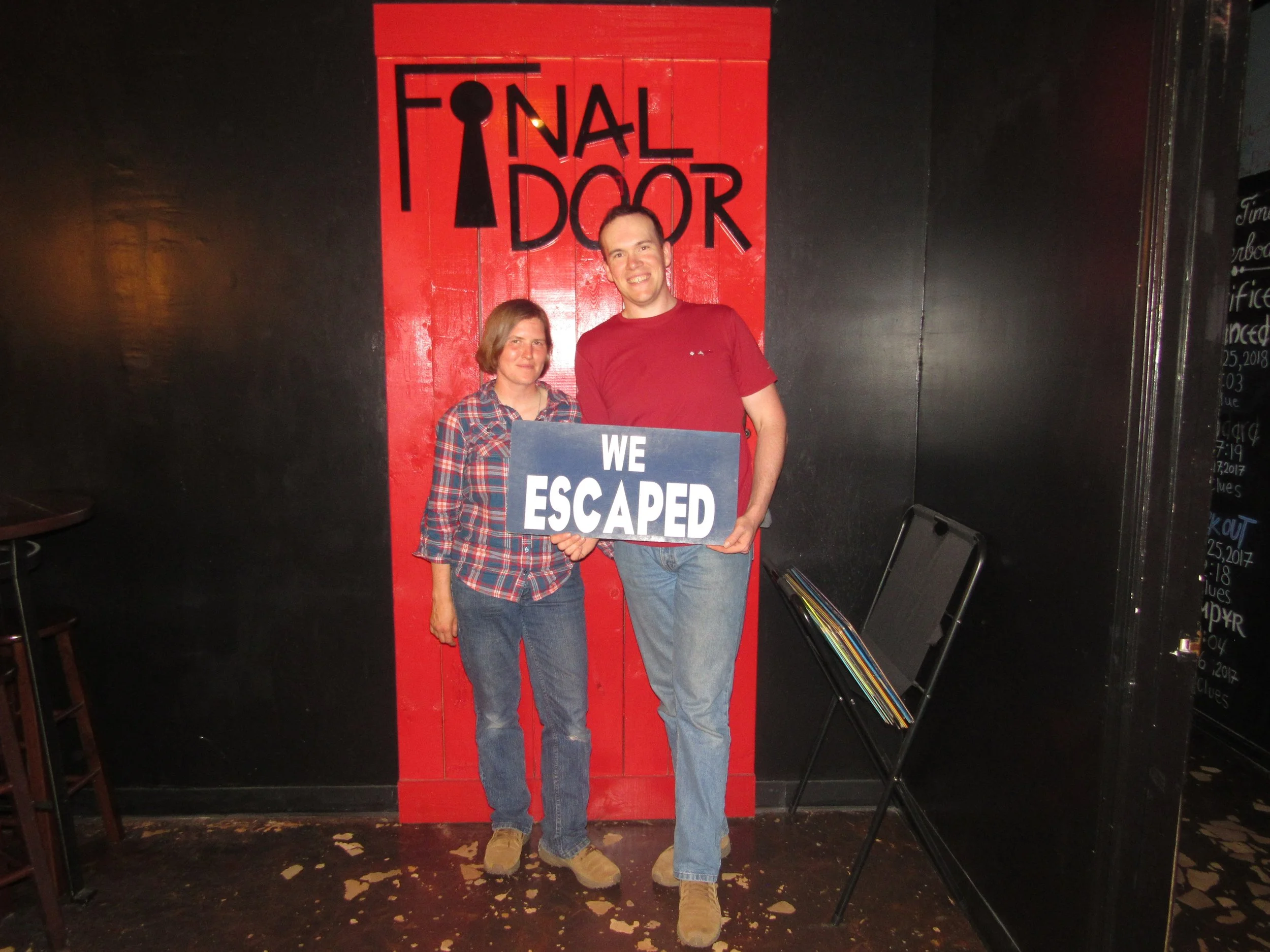 the-final-door-escape-room-columbia-sc-team-photos-05-21-22 (21).JPG