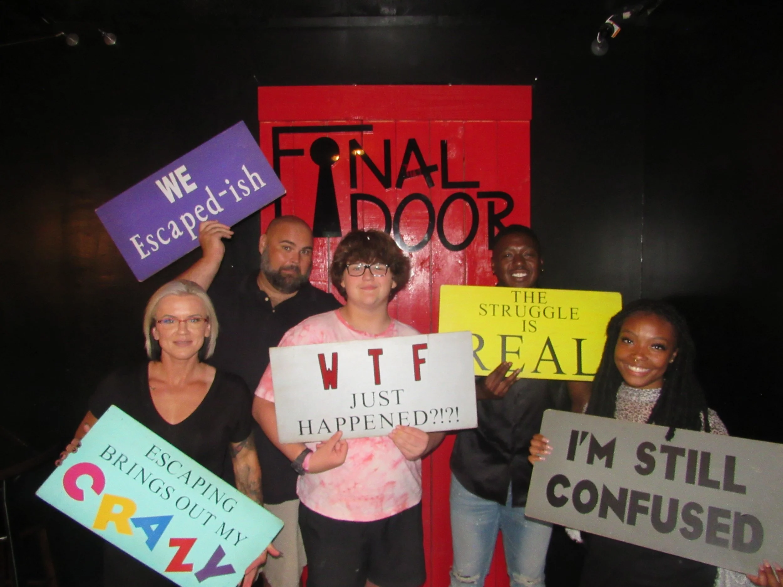 the-final-door-escape-room-columbia-sc-team-photos-06-03-22 (7).JPG