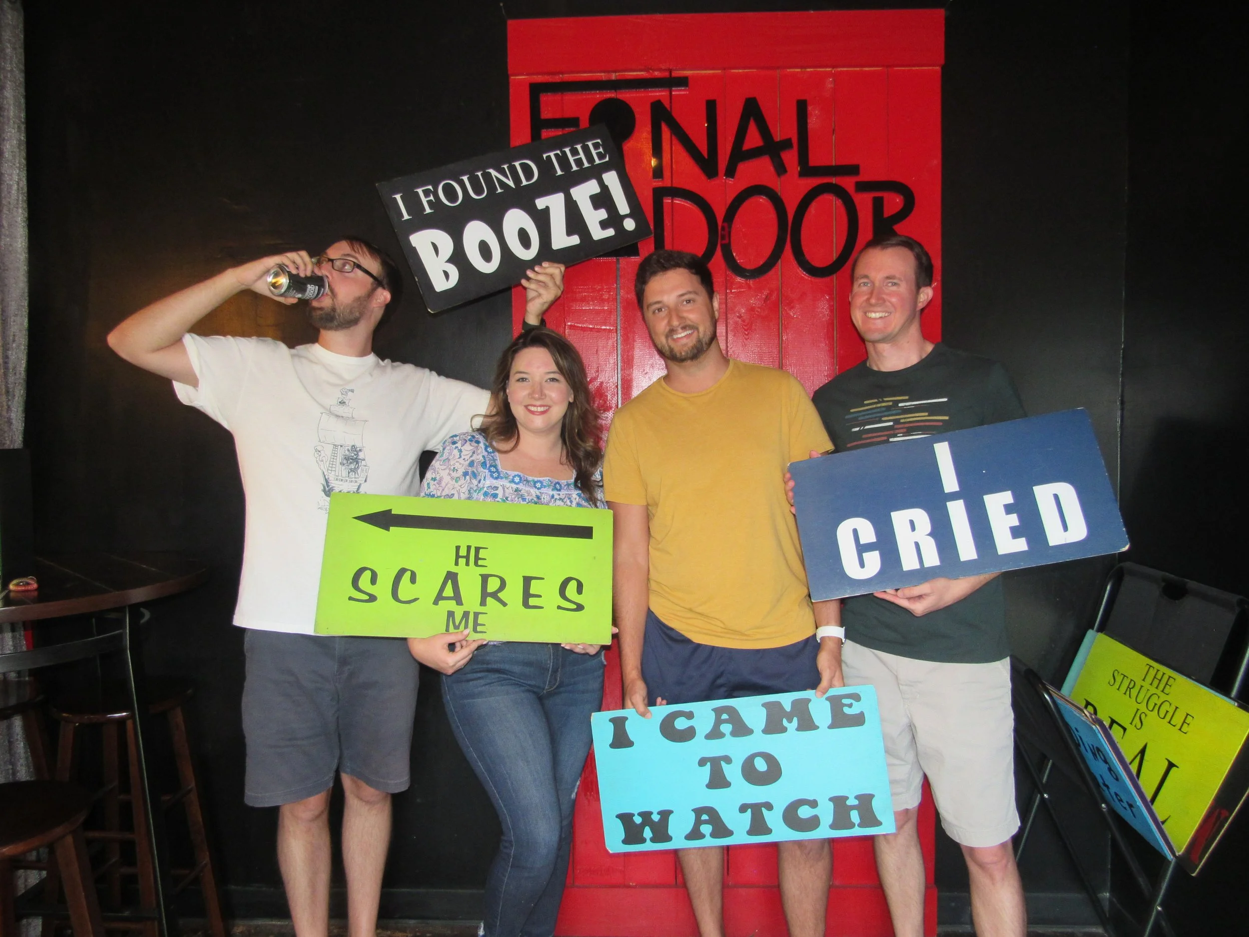 the-final-door-escape-room-columbia-sc-team-photos-06-04-22 (9).JPG