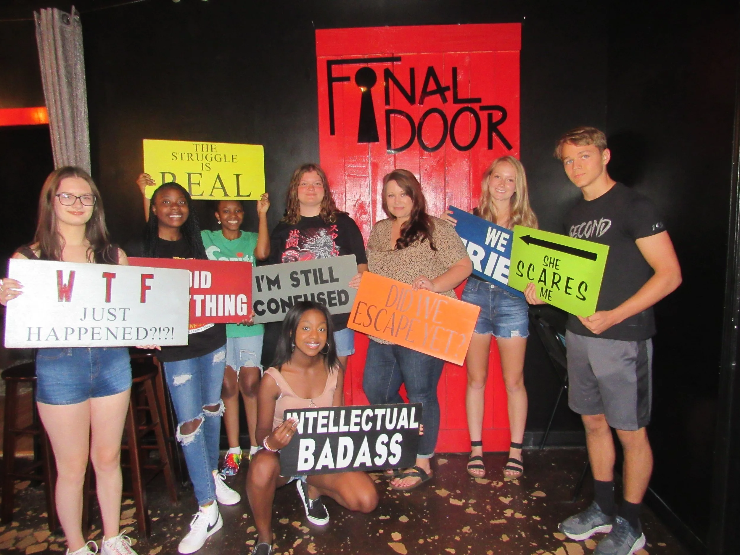 the-final-door-escape-room-columbia-sc-team-photos-06-04-22 (10).JPG