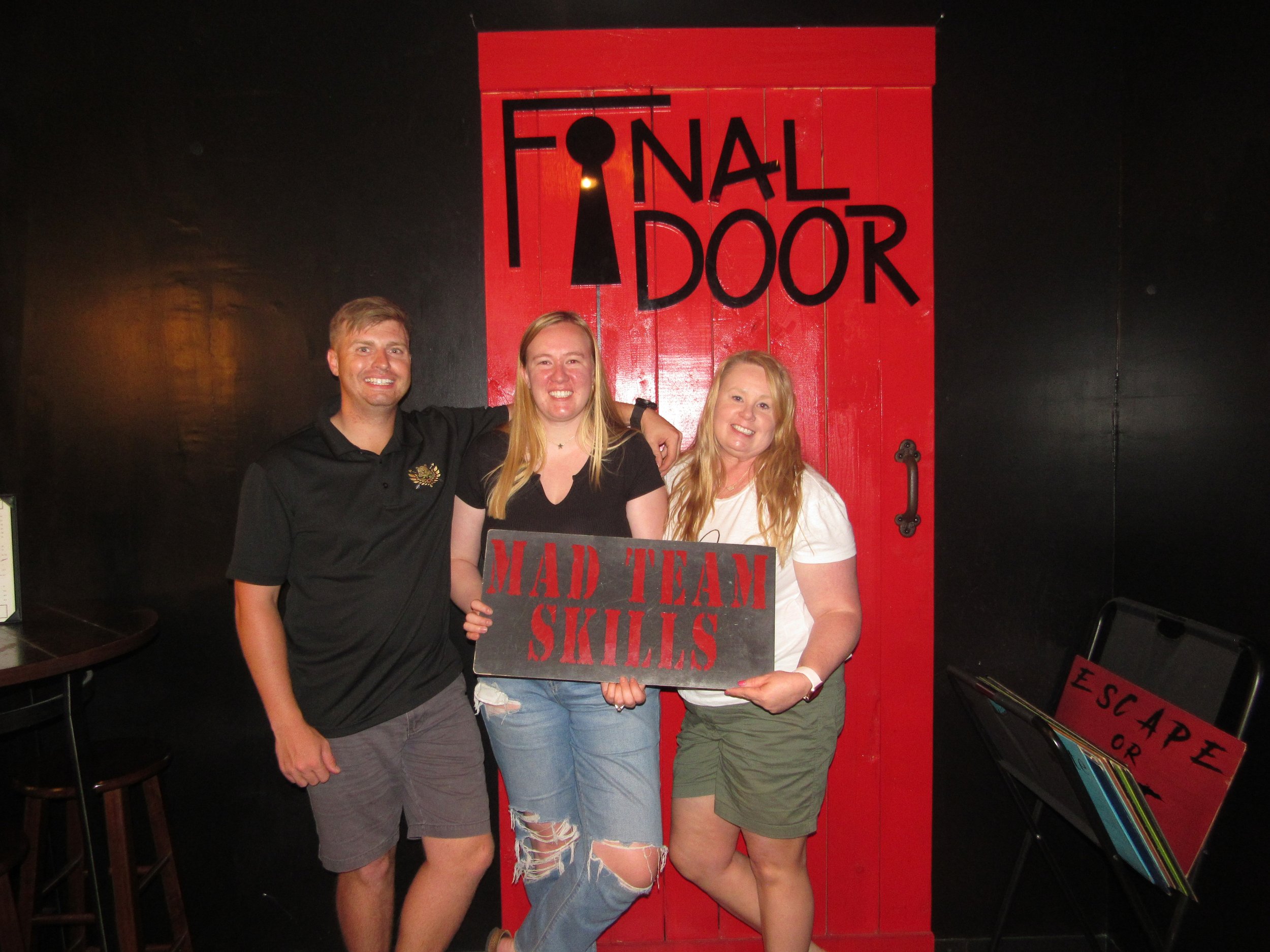 the-final-door-escape-room-columbia-sc-team-photos-06-05-22 (11).JPG