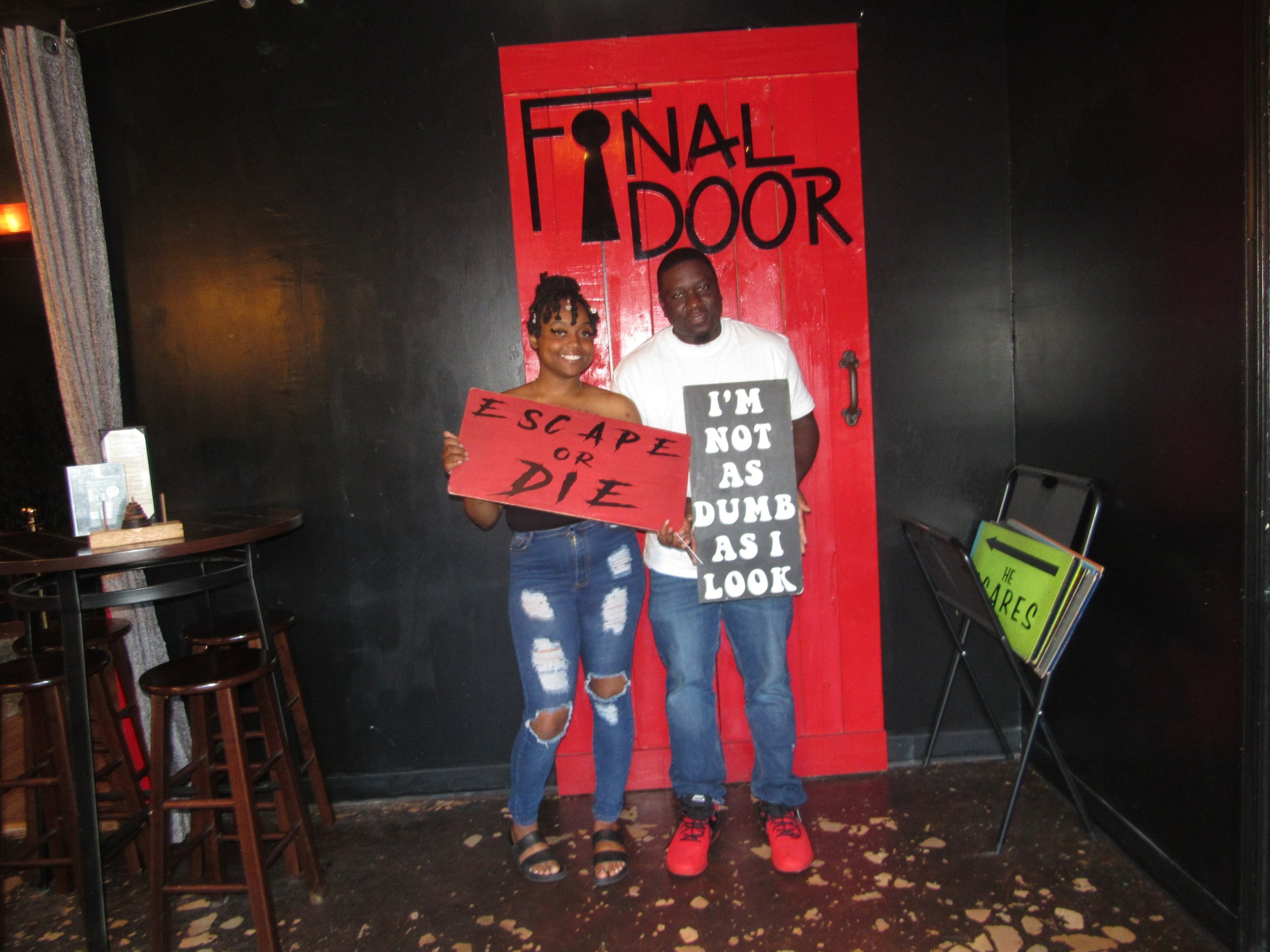 the-final-door-escape-room-columbia-sc-team-photos-06-07-22 (13).JPG