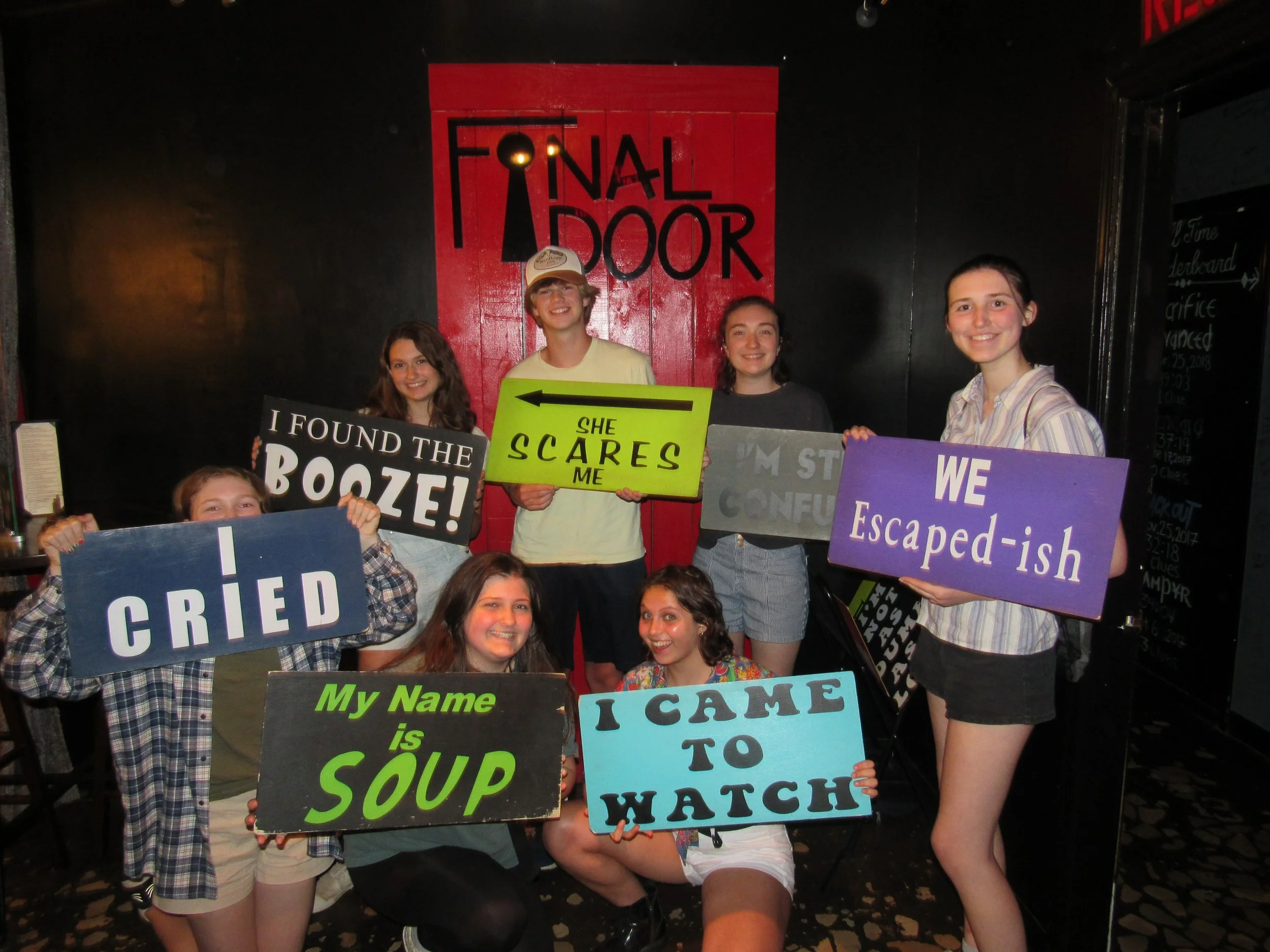 the-final-door-escape-room-columbia-sc-team-photos-06-06-22 (17).JPG