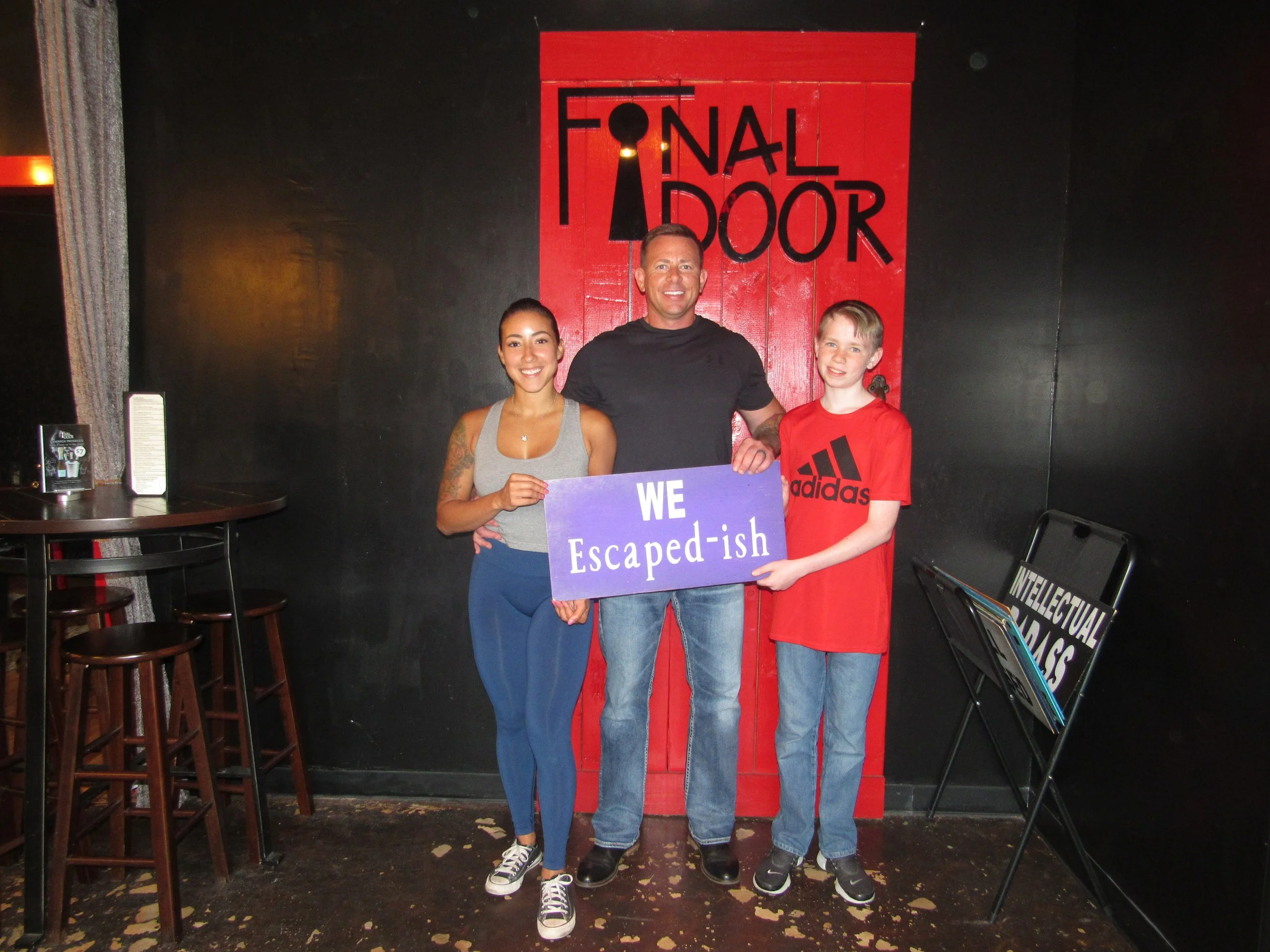 the-final-door-escape-room-columbia-sc-team-photos-06-10-22 (7).JPG