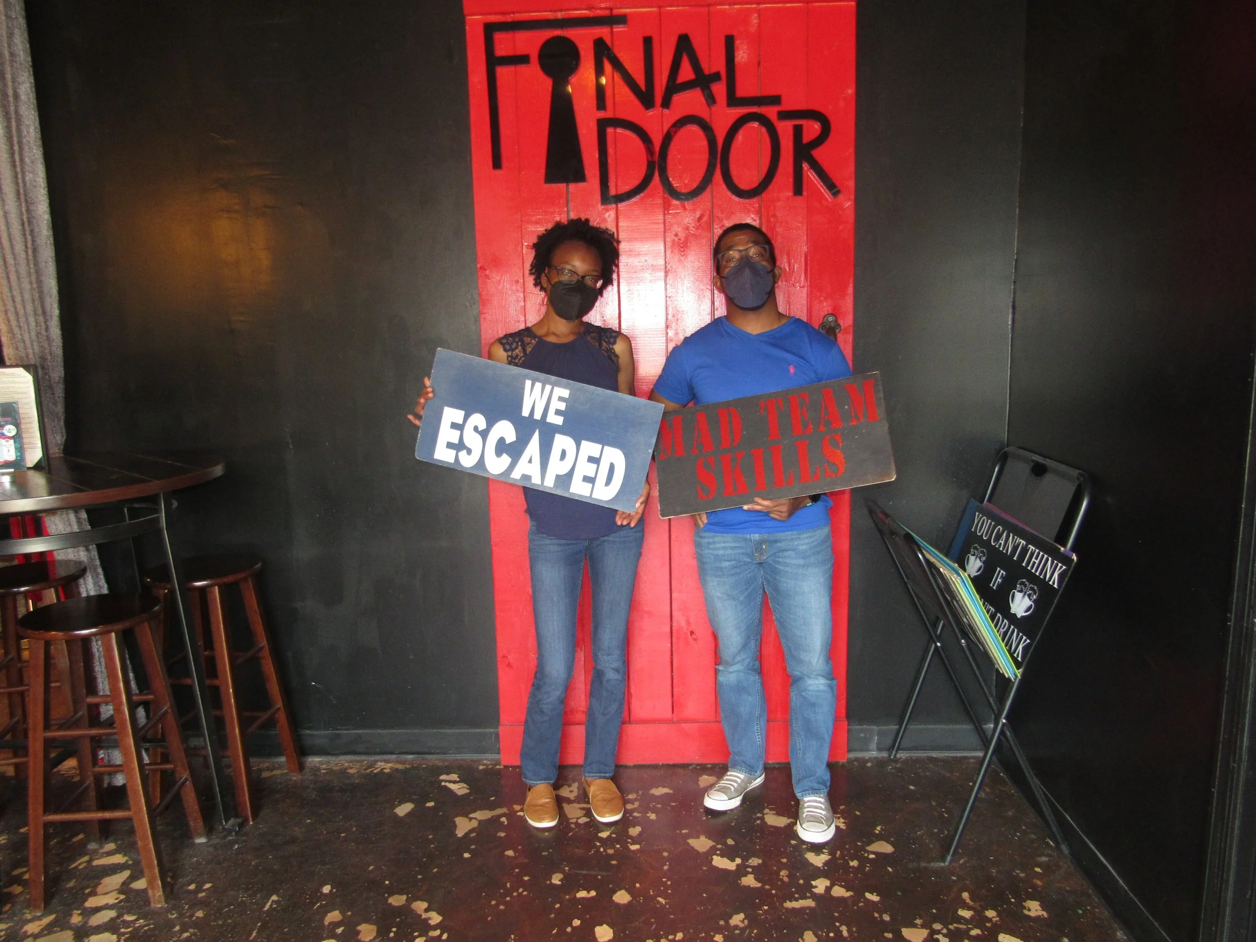 the-final-door-escape-room-columbia-sc-team-photos-06-11-22 (7).JPG