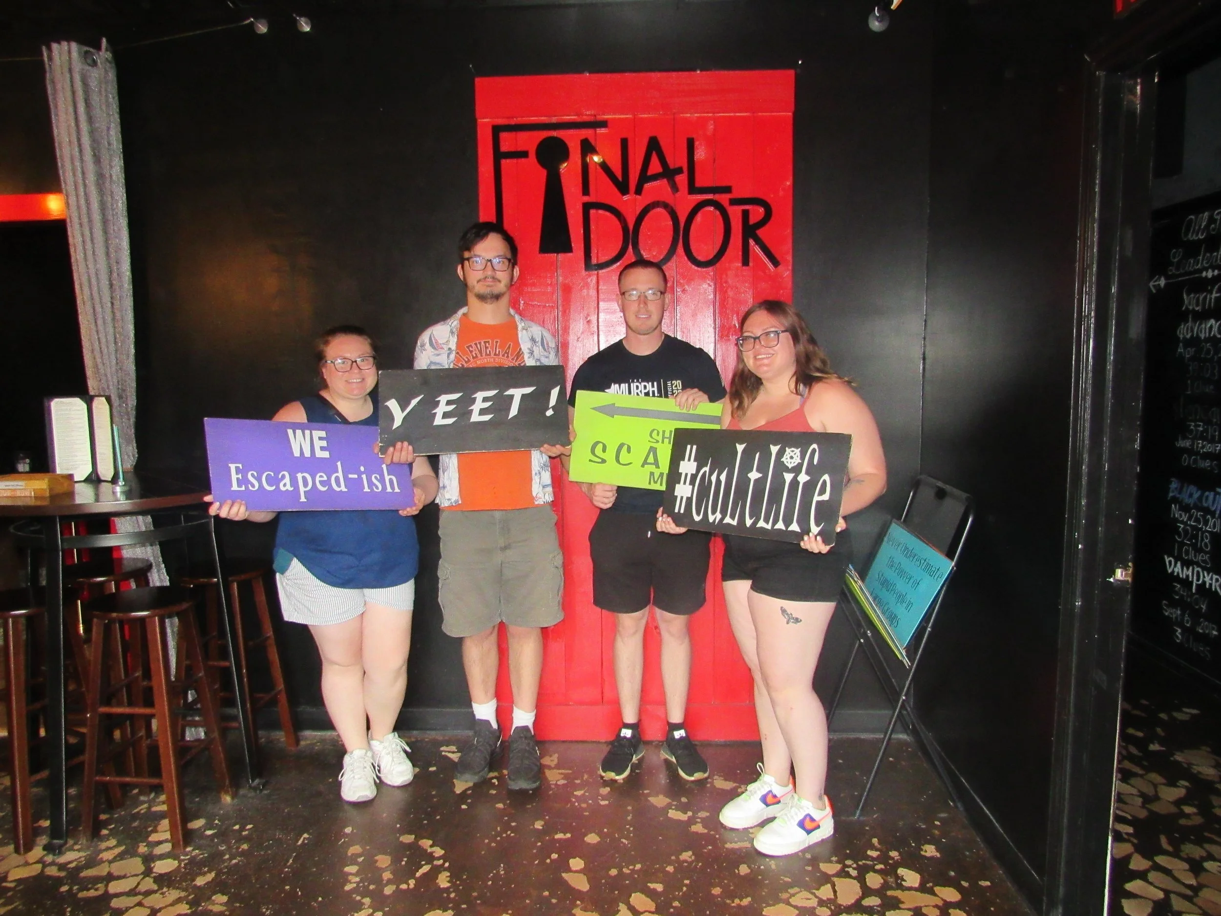 the-final-door-escape-room-columbia-sc-team-photos-06-15-22 (1).JPG
