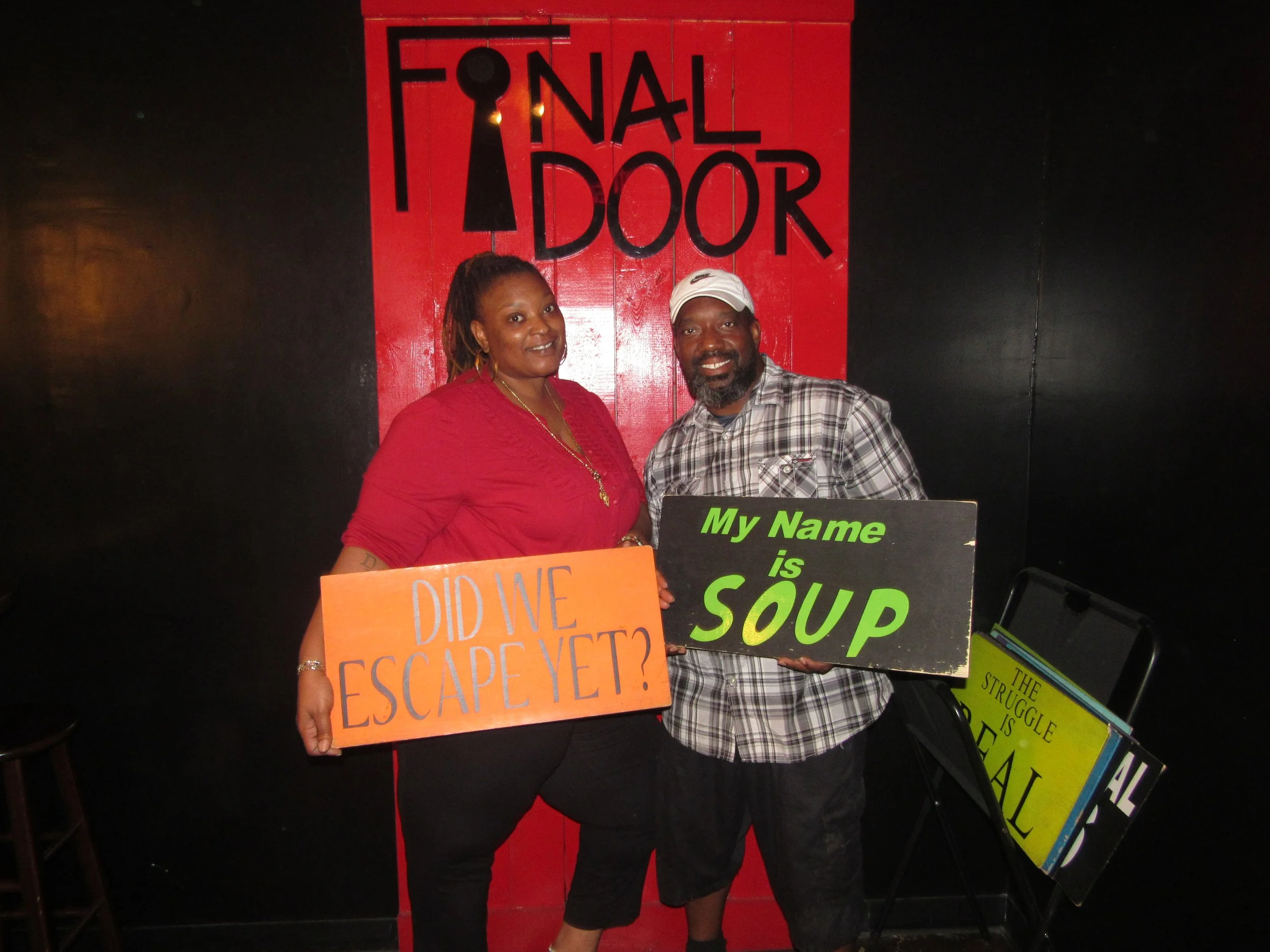 the-final-door-escape-room-columbia-sc-team-photos-06-17-22 (11).JPG