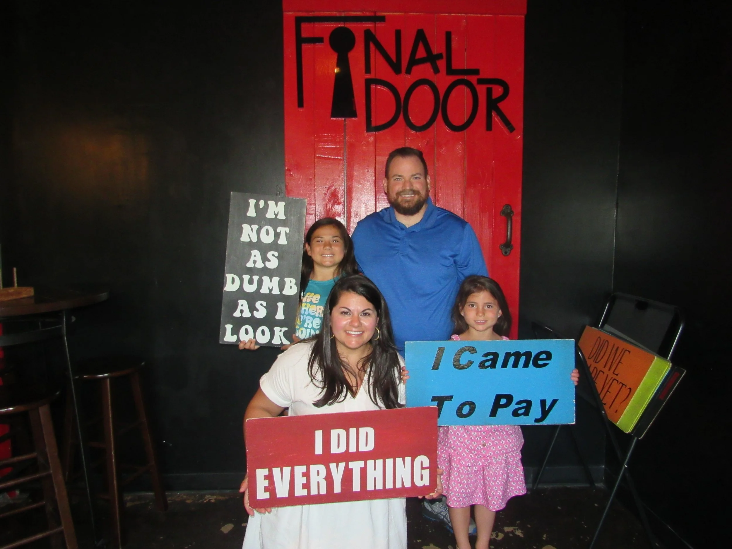 the-final-door-escape-room-columbia-sc-team-photos-06-18-22 (11).JPG