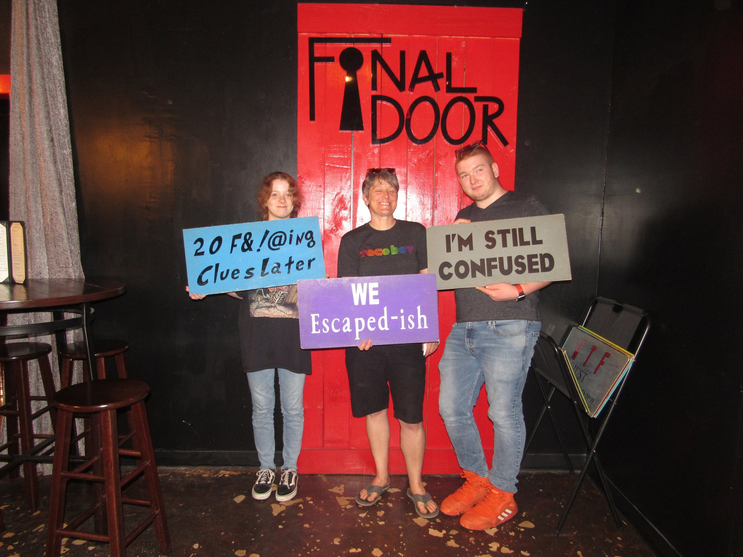 the-final-door-escape-room-columbia-sc-team-photos-06-23-22 (3).JPG