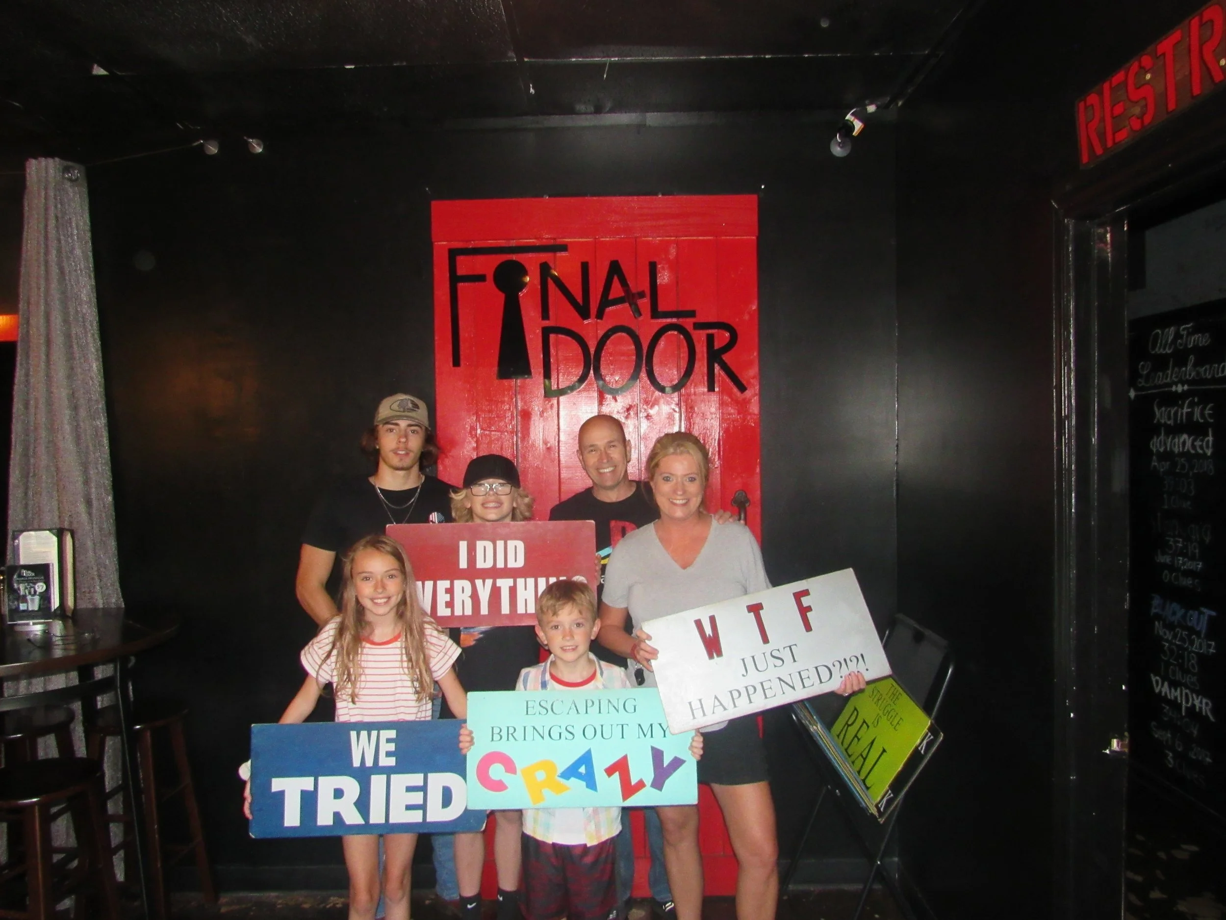 the-final-door-escape-room-columbia-sc-team-photos-06-24-22 (5).JPG